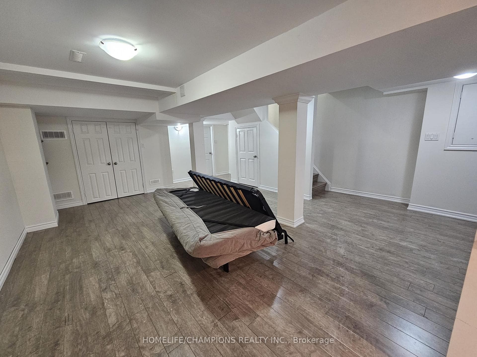 11 Rollo Drive photo 23