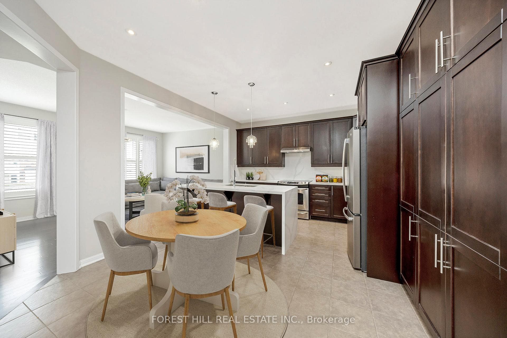 928 Dice Way photo 10