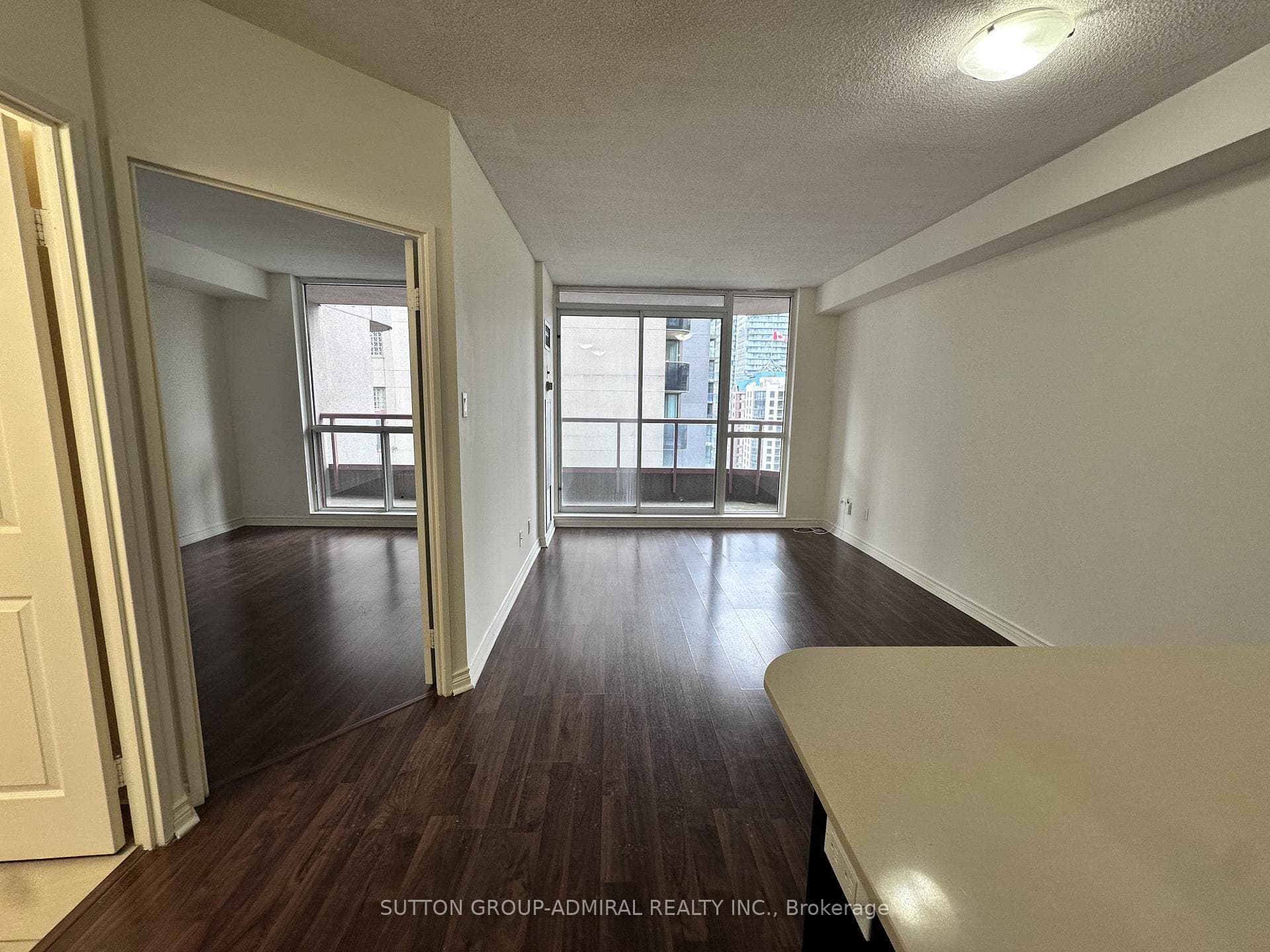 736 Bay Street Unit 1708 photo 4