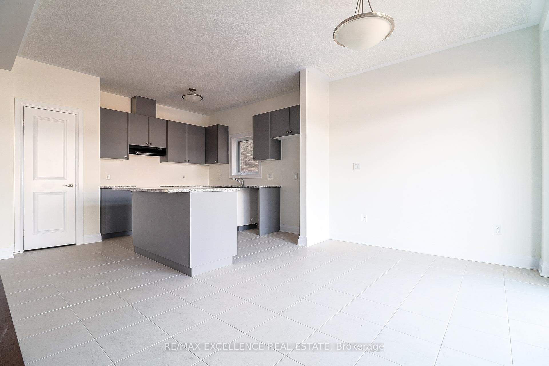 572 Balsam Poplar Street photo 13