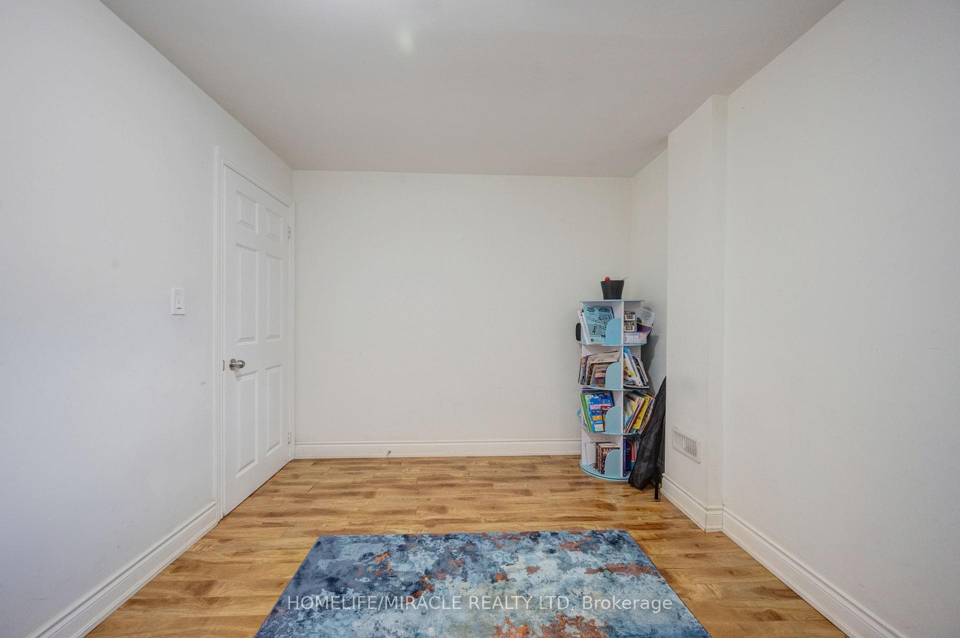 36 Herkes Drive photo 45