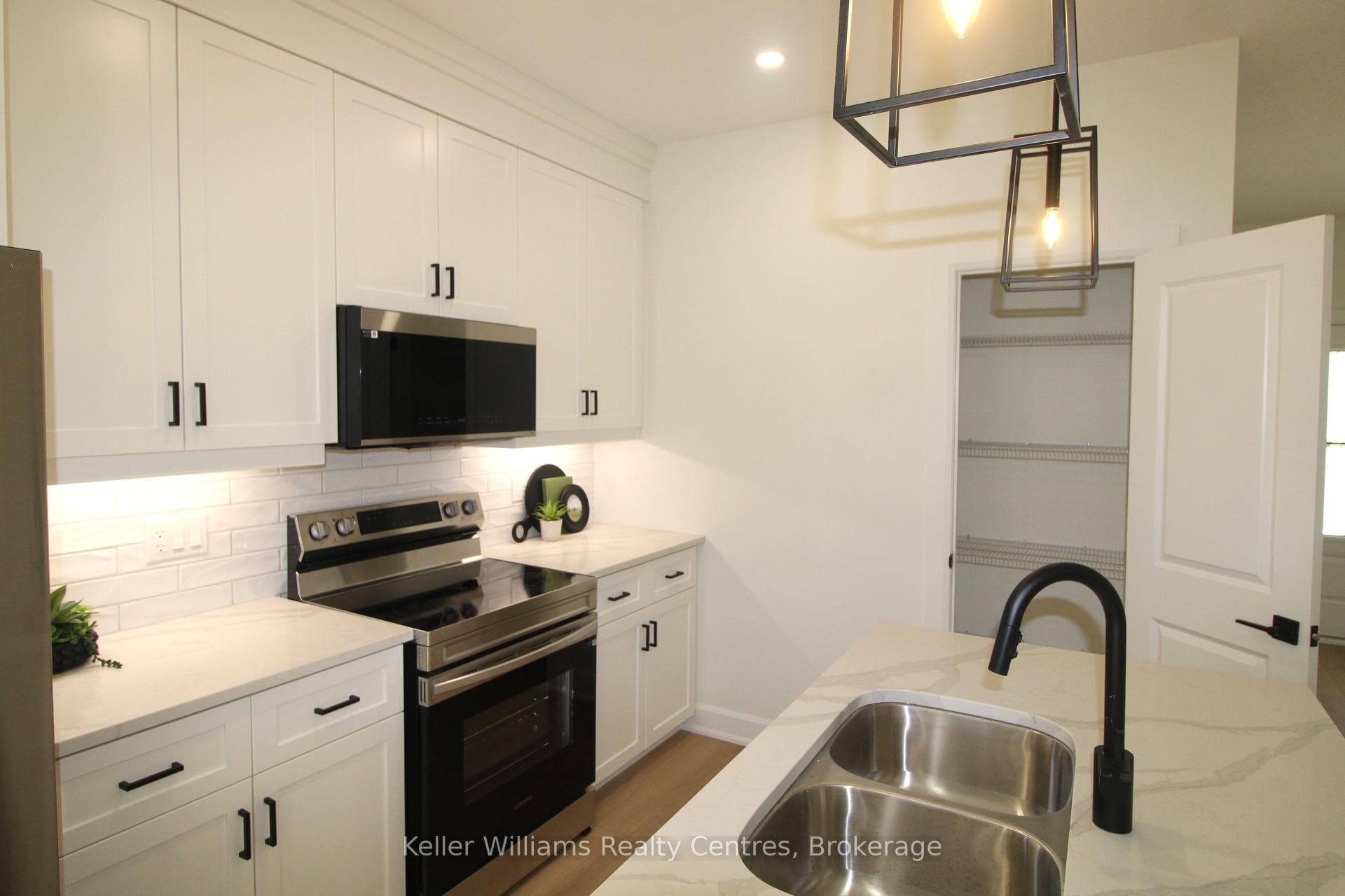 Photos of similar builder unit(mirrored)