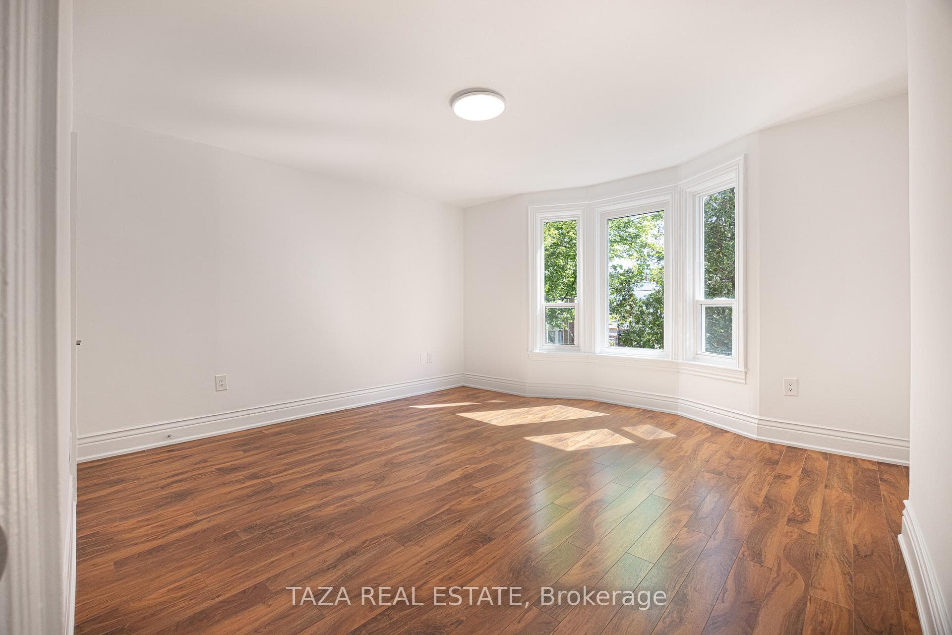 46 Euclid Avenue photo 21
