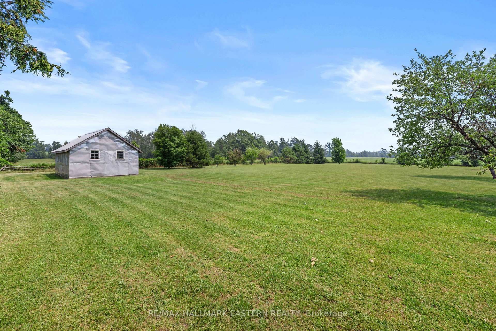 921 Robinson Road photo 30