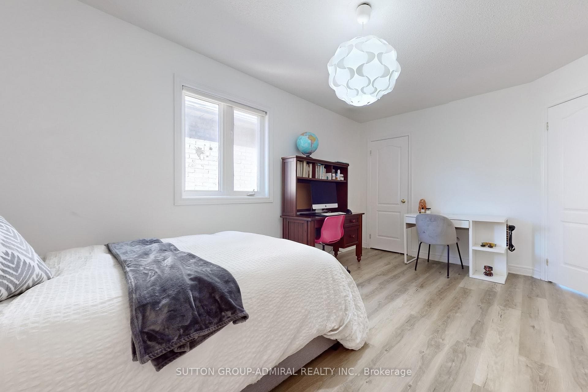 92 Bentwood Crescent photo 26