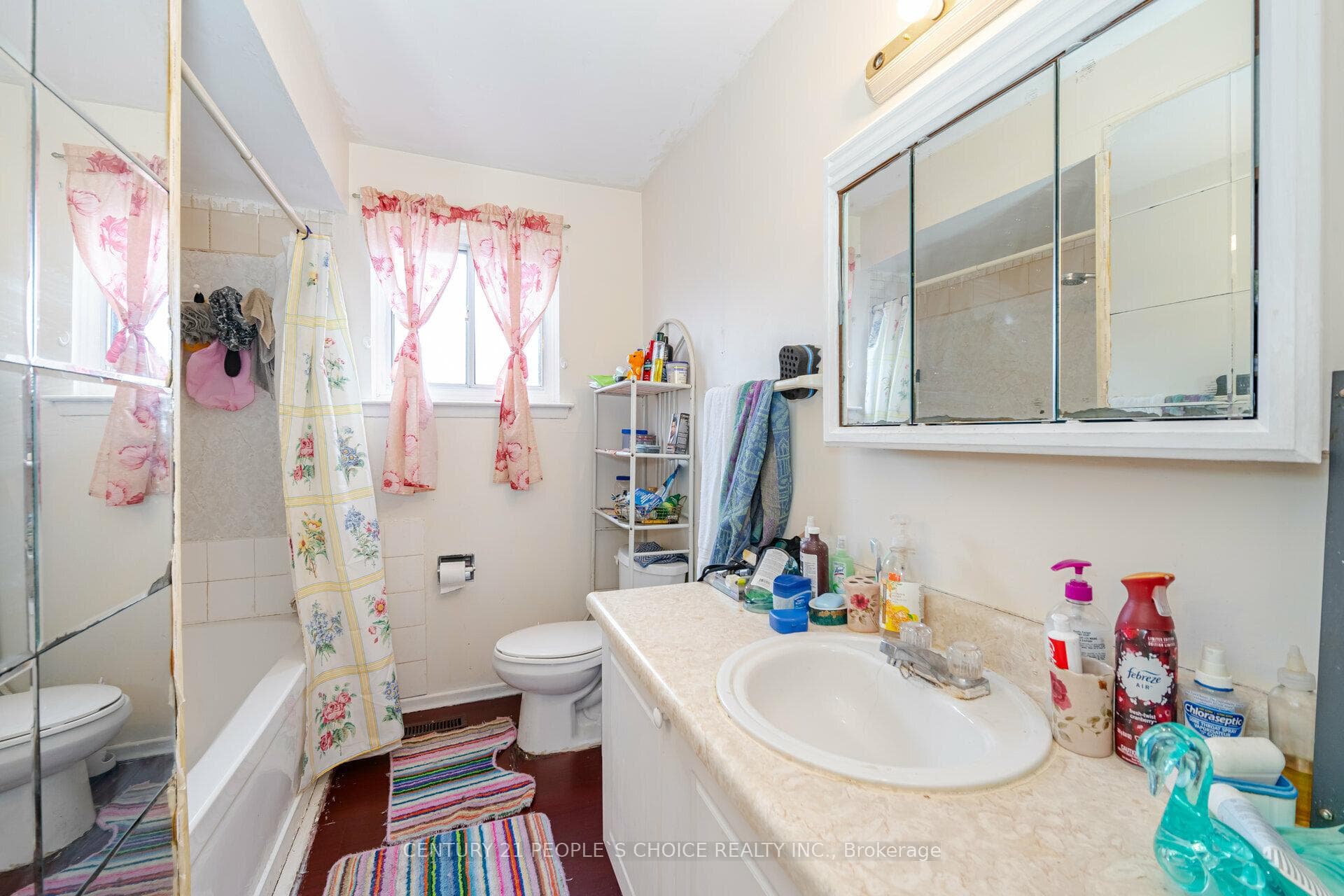 3114 Redbank Crescent photo 26