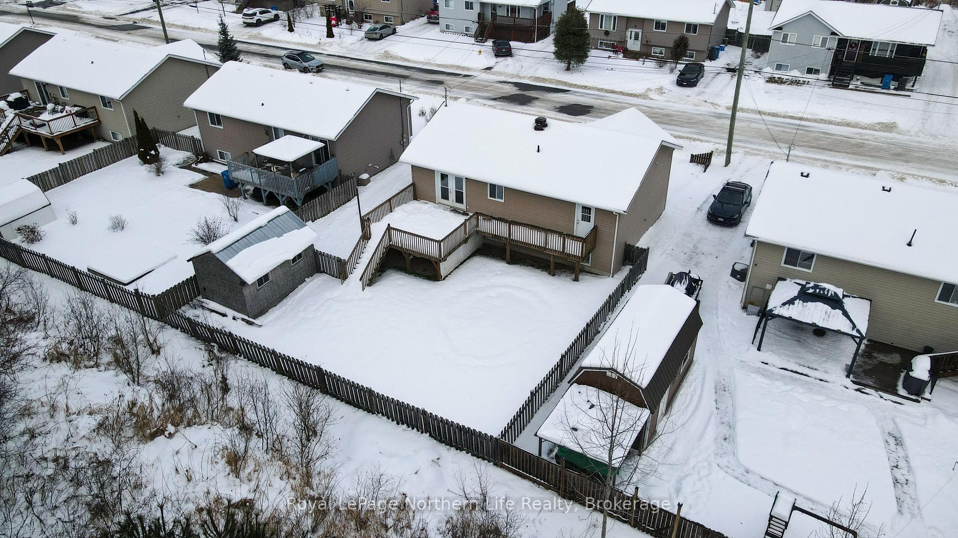 510 Demers Street photo 4