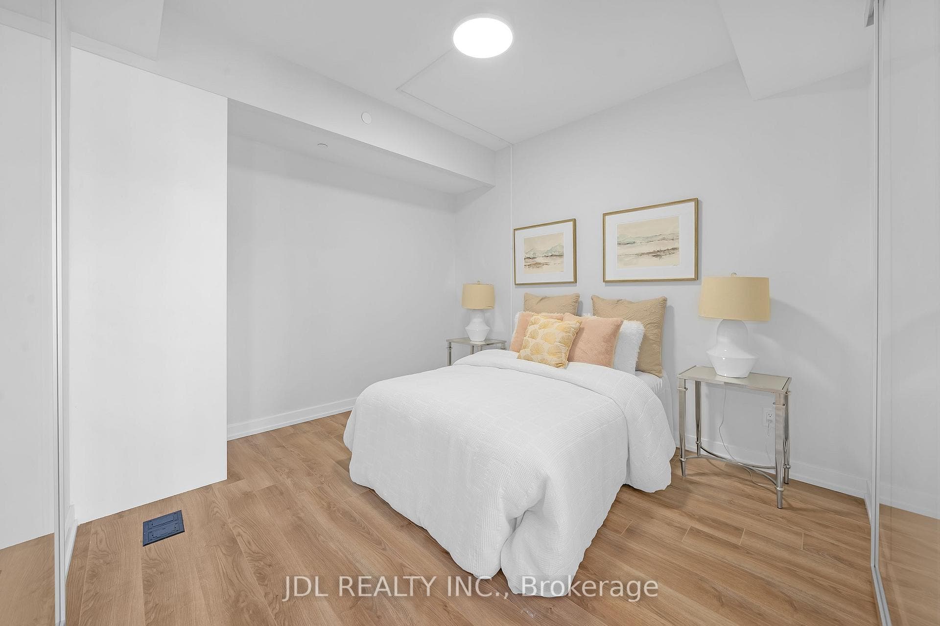 20 Edward Street Unit 2619 photo 14