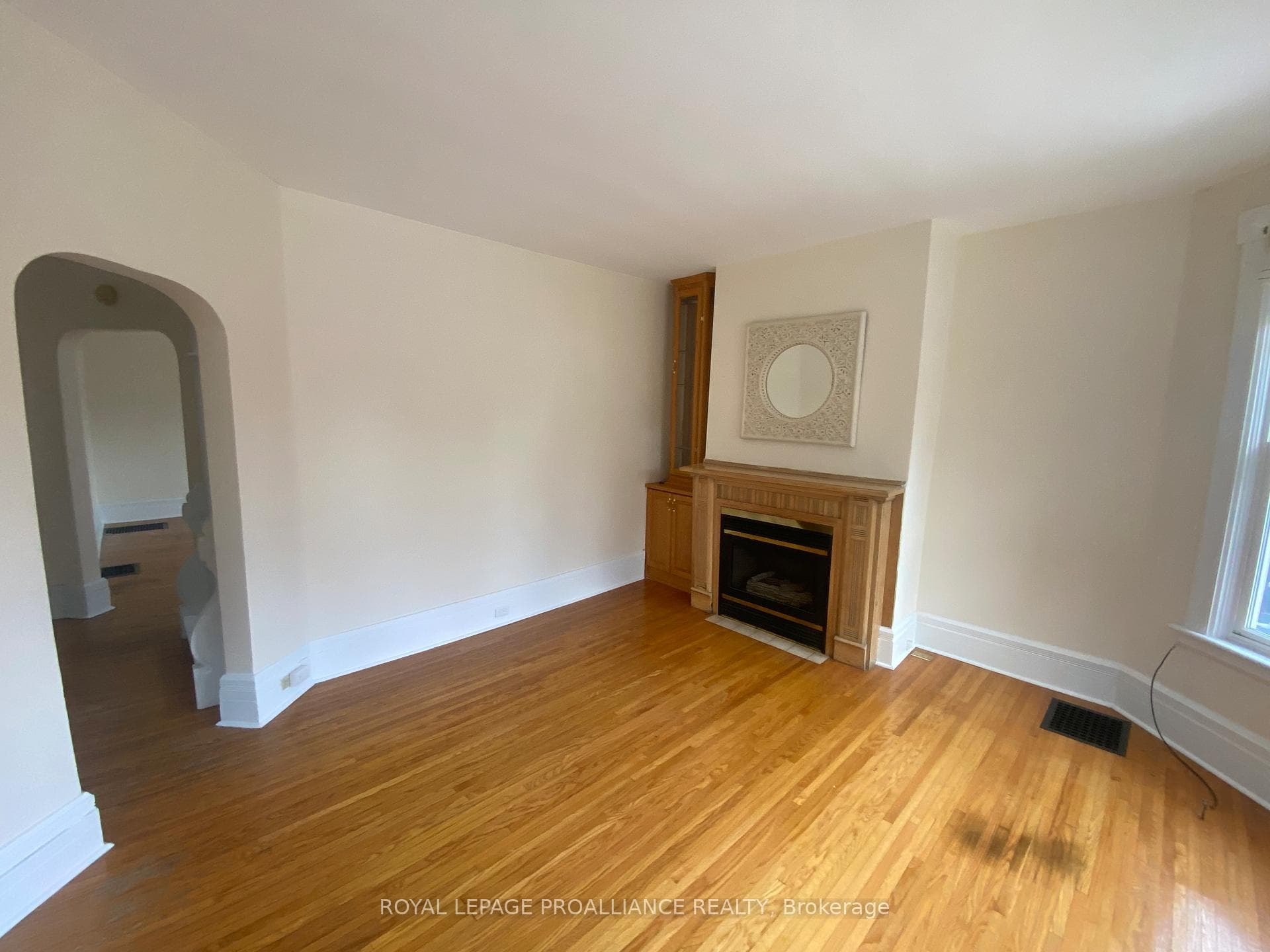 88 Queen Street photo 7
