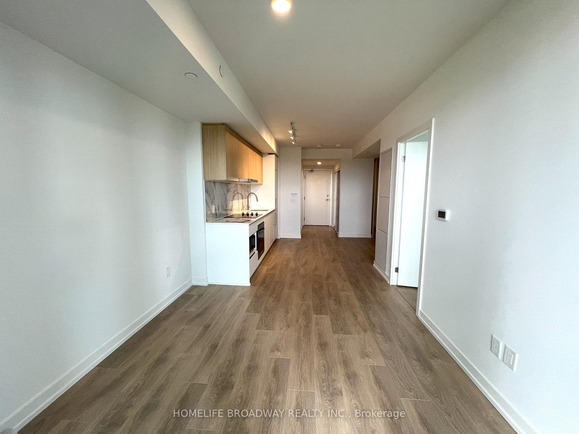 1100 Sheppard Avenue Unit 716 photo 4