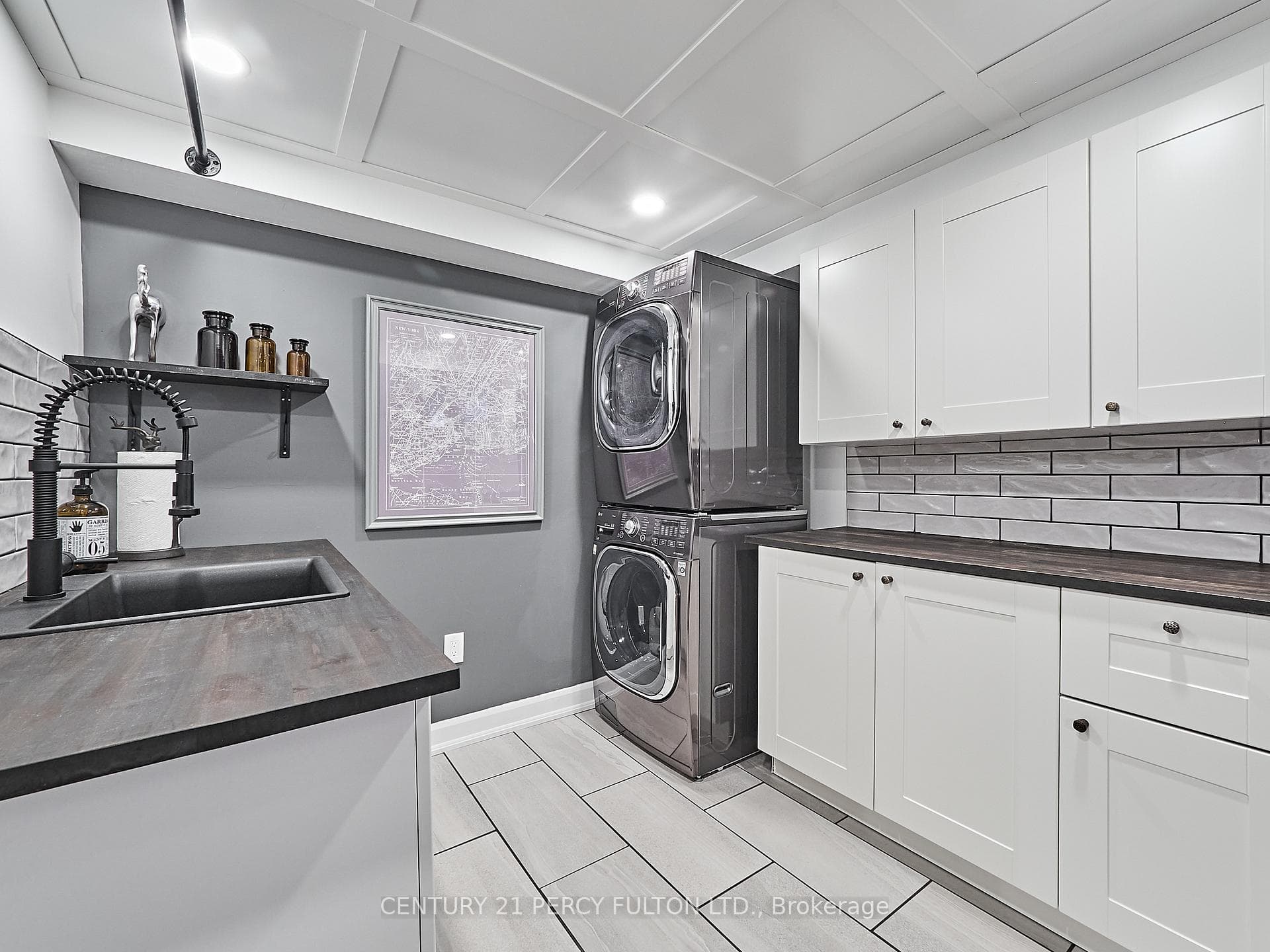 21 Burningham Crescent photo 30