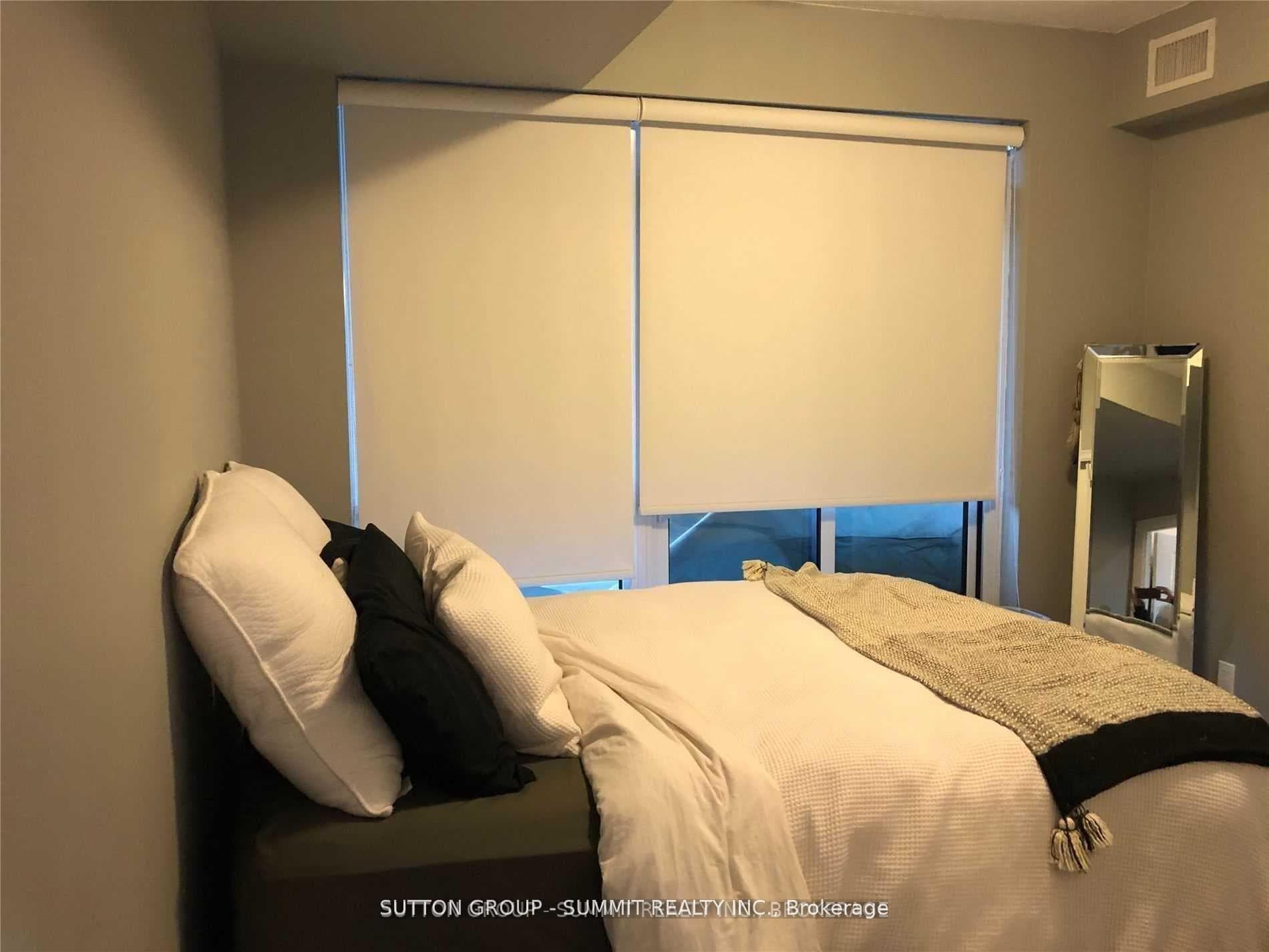 55 Speers Road Unit 209 photo 6