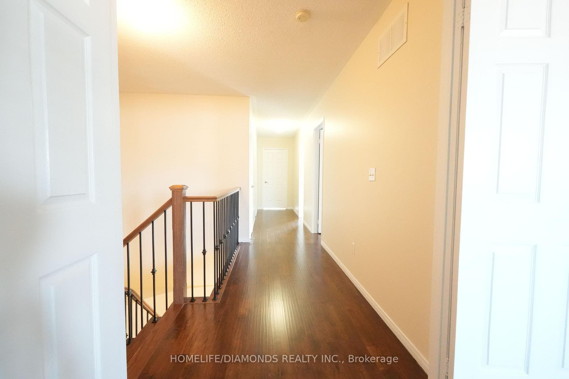 5267 BROOKWOOD Court photo 8