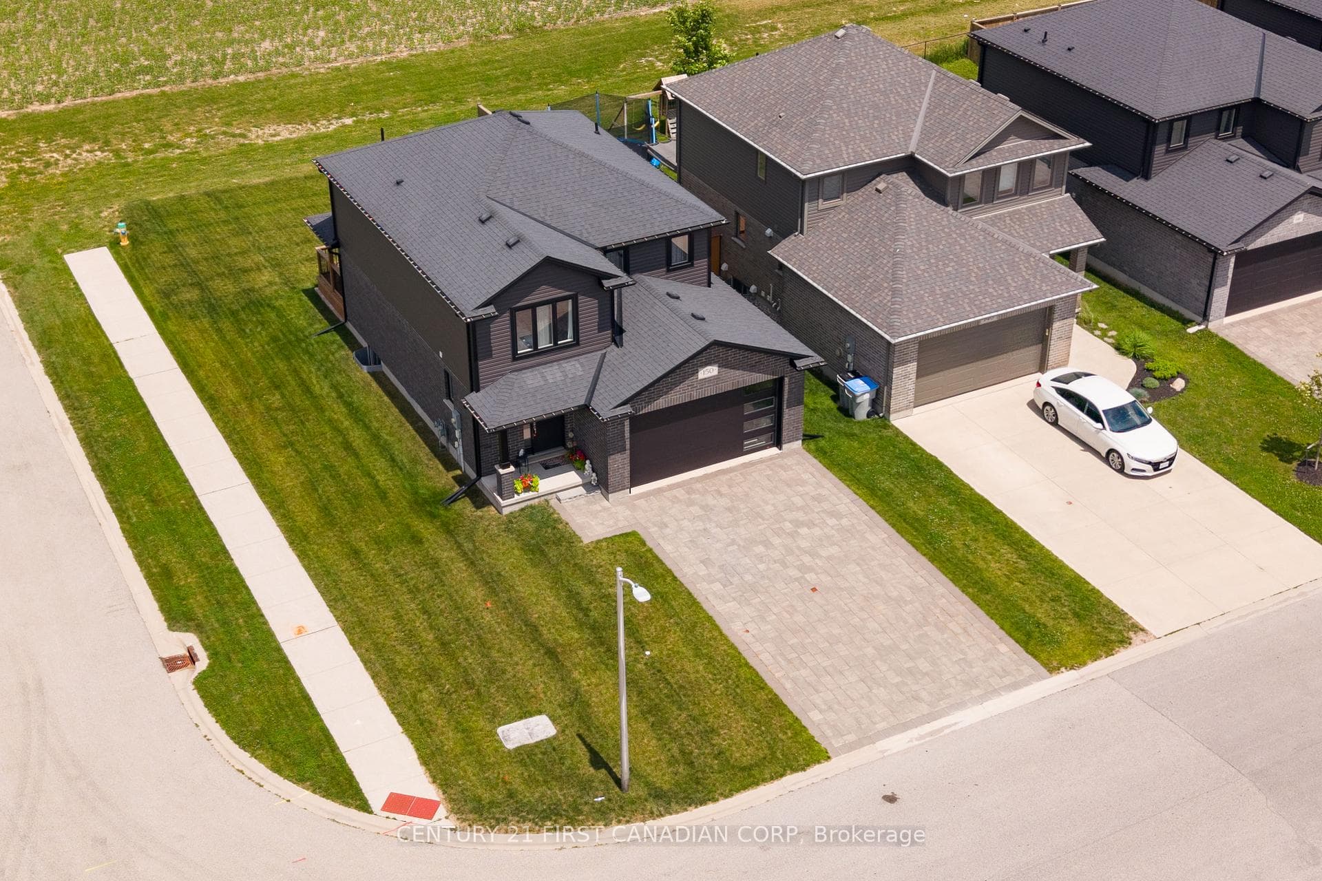 150 Gilmour Drive photo 7