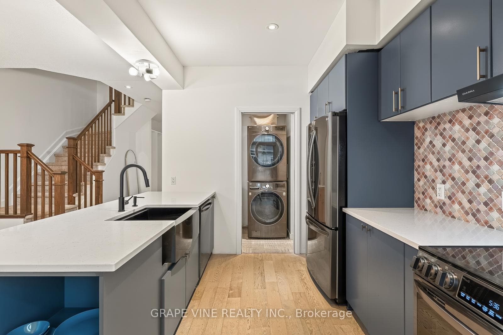 2209 Angelica Avenue photo 11