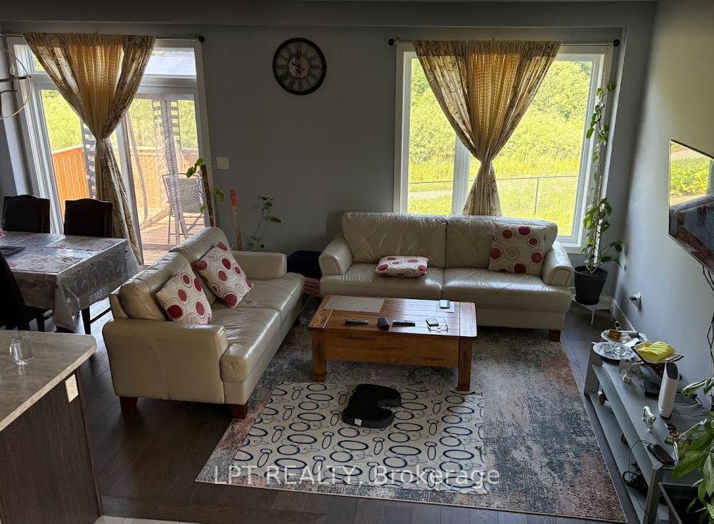 760 Chelton Road photo 2