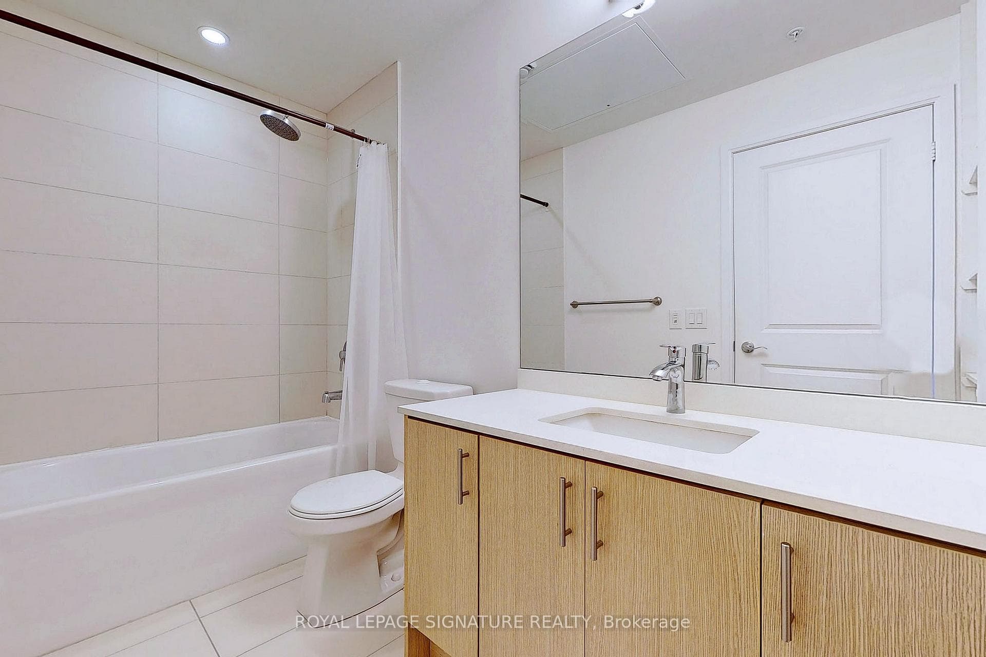 9582 Markham Road Unit 706 photo 15