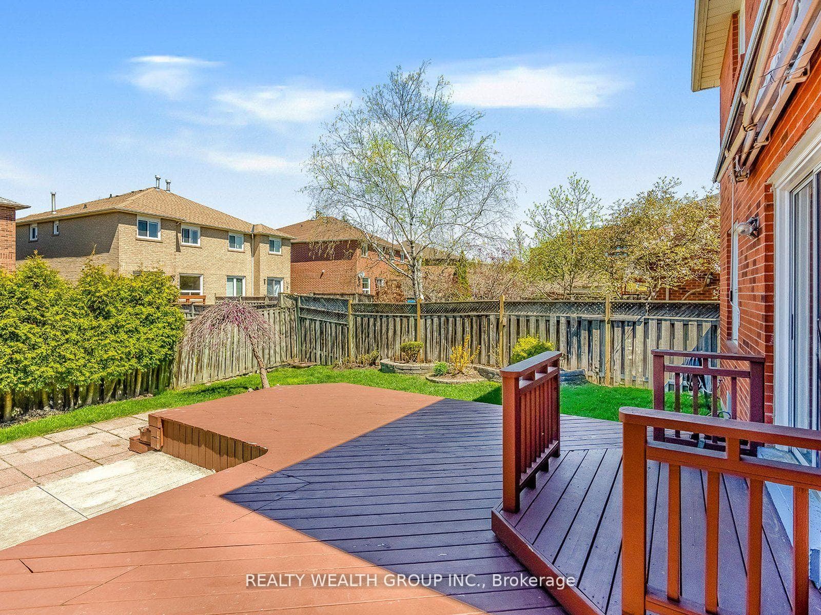 1077 Windsor Hill Boulevard photo 29