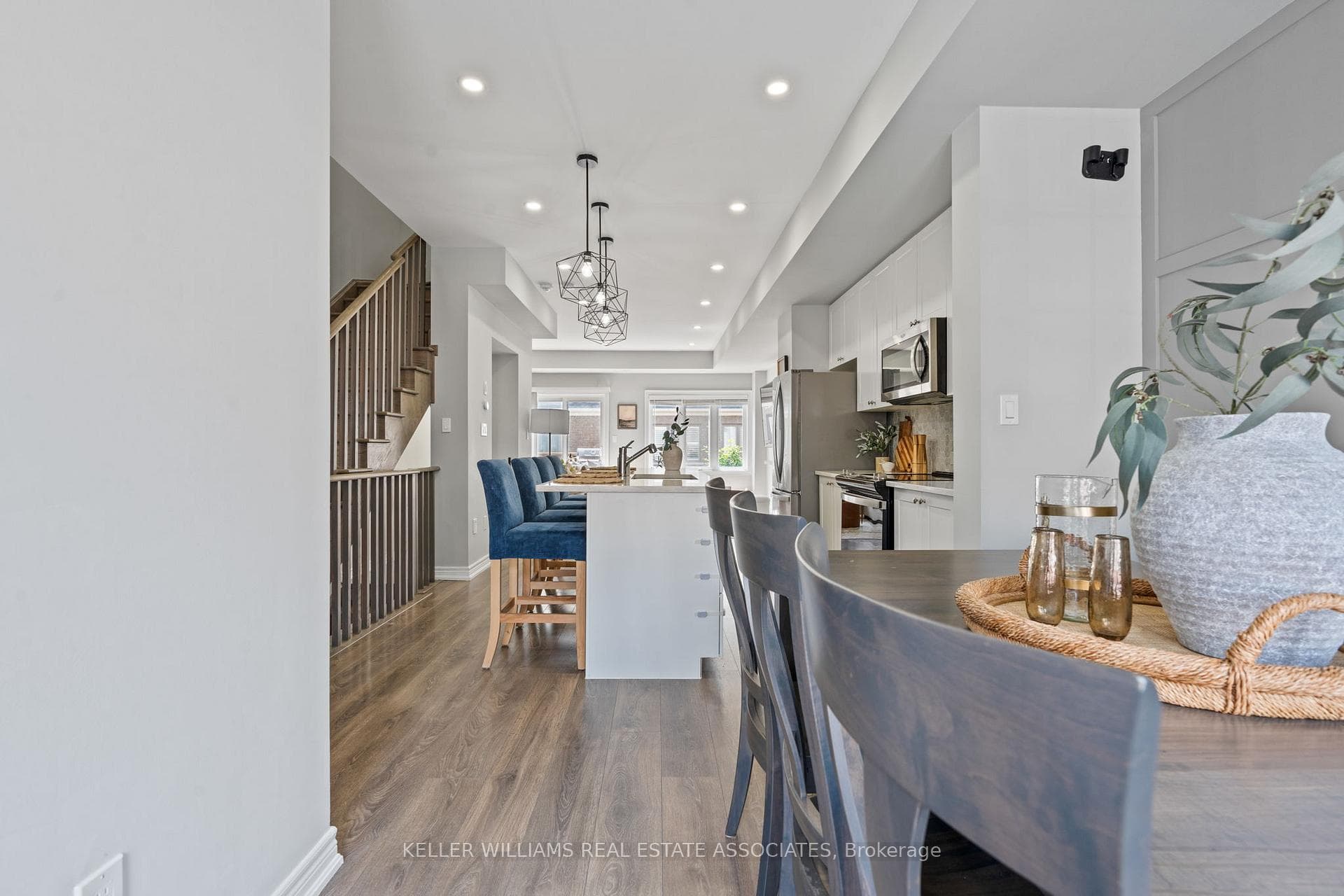 2560 Mojave Path Unit 140 photo 14
