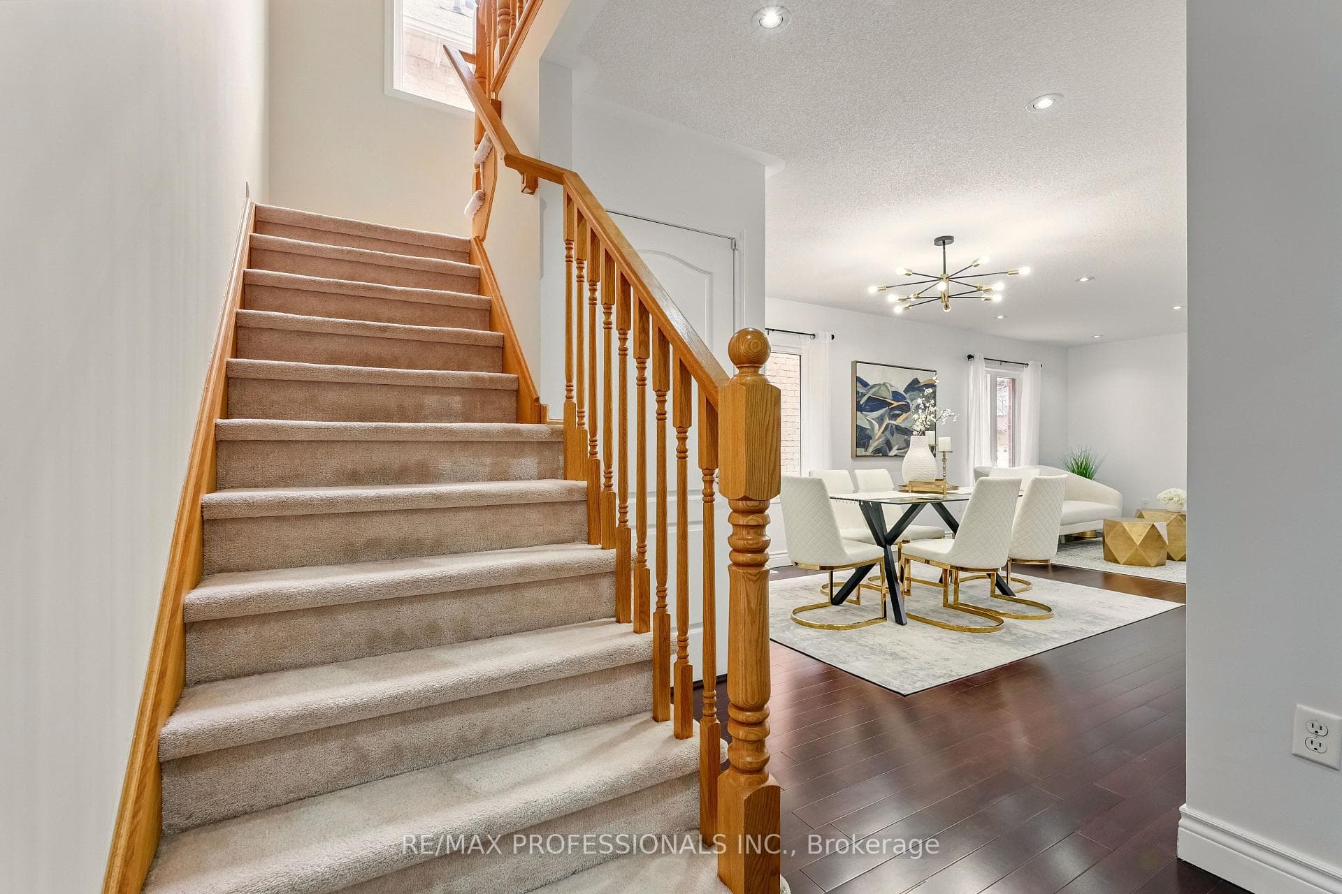 Stairway to Second Level