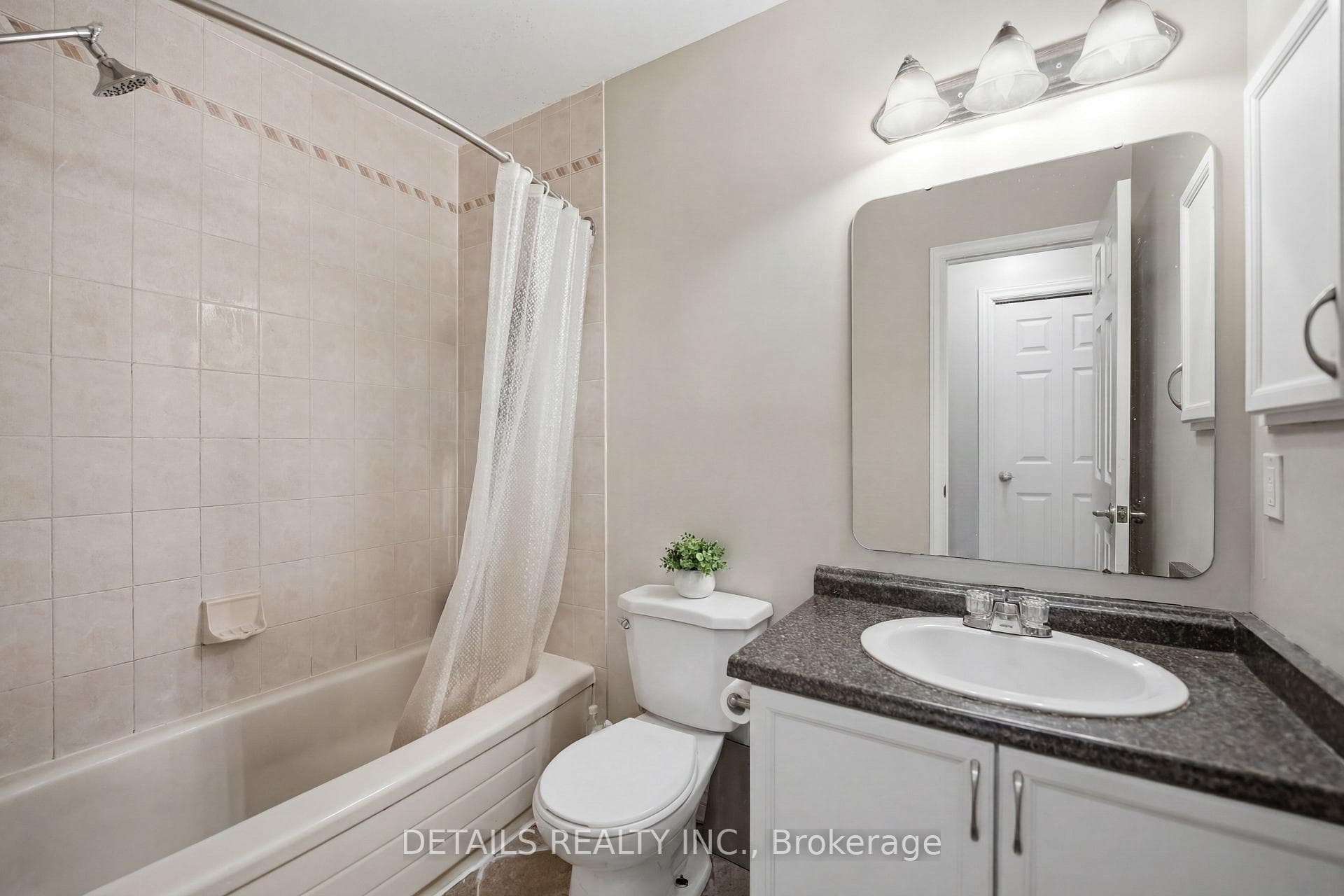 24 Southport Drive photo 38