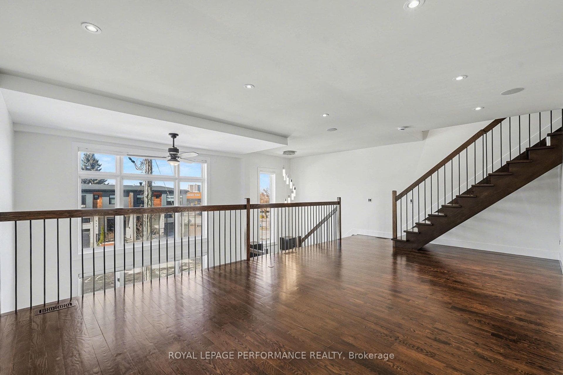 Fabulous 2nd level Family room space