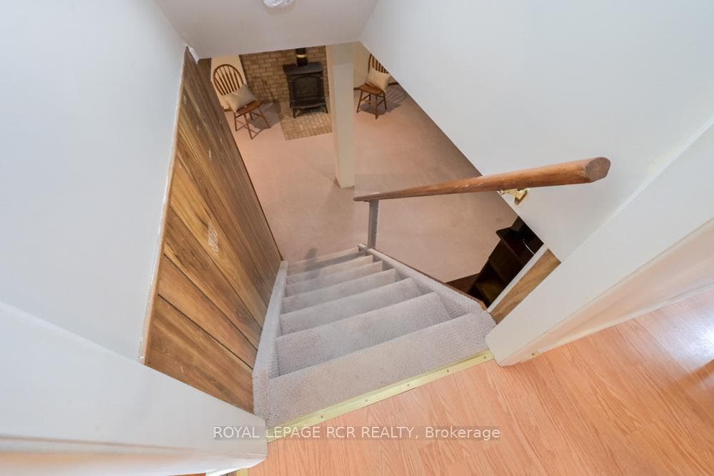 52 Ellwood Drive photo 18