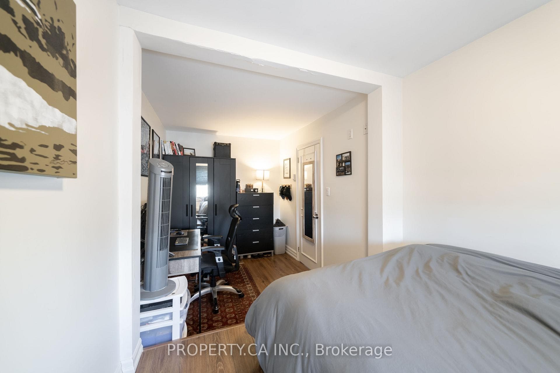 785 Markham Street Unit Upper photo 19