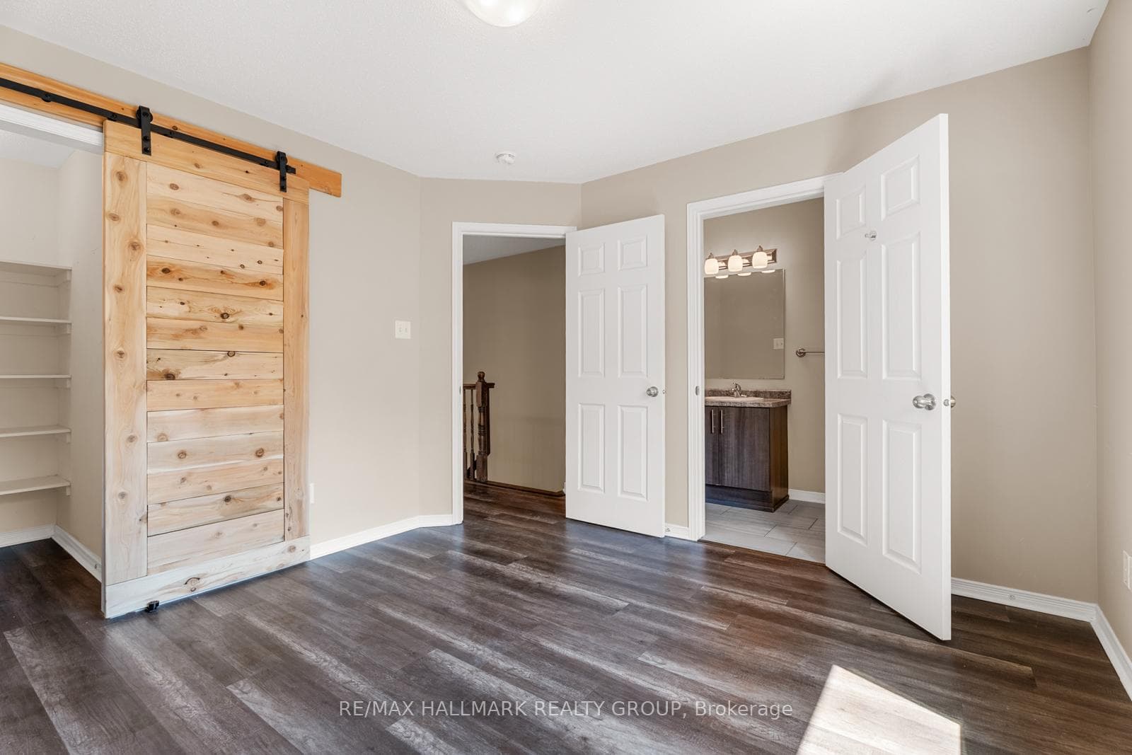 241 Eric Czapnik Way photo 25