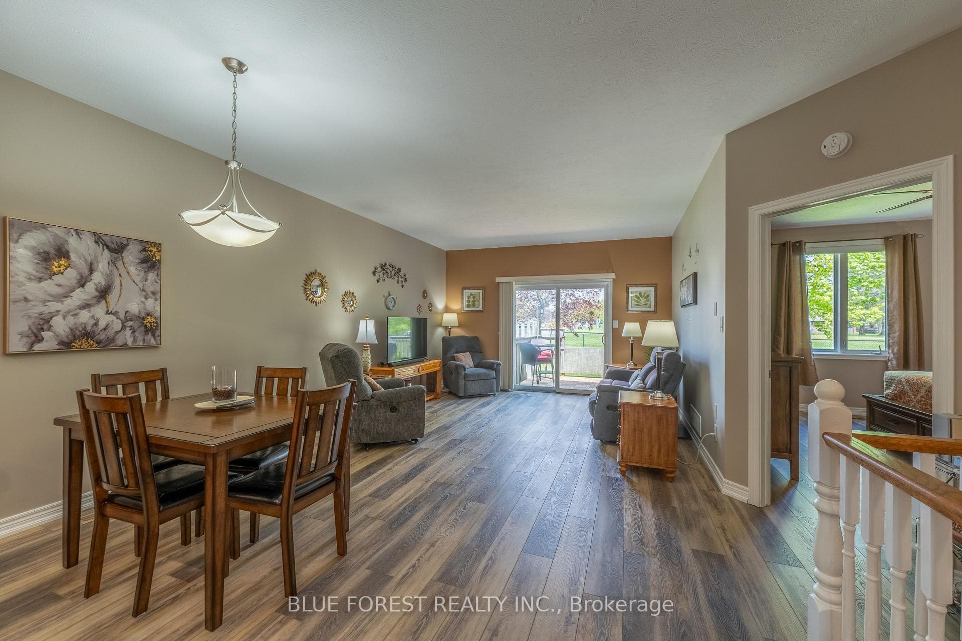 948 Colborne Street Unit 2 photo 6