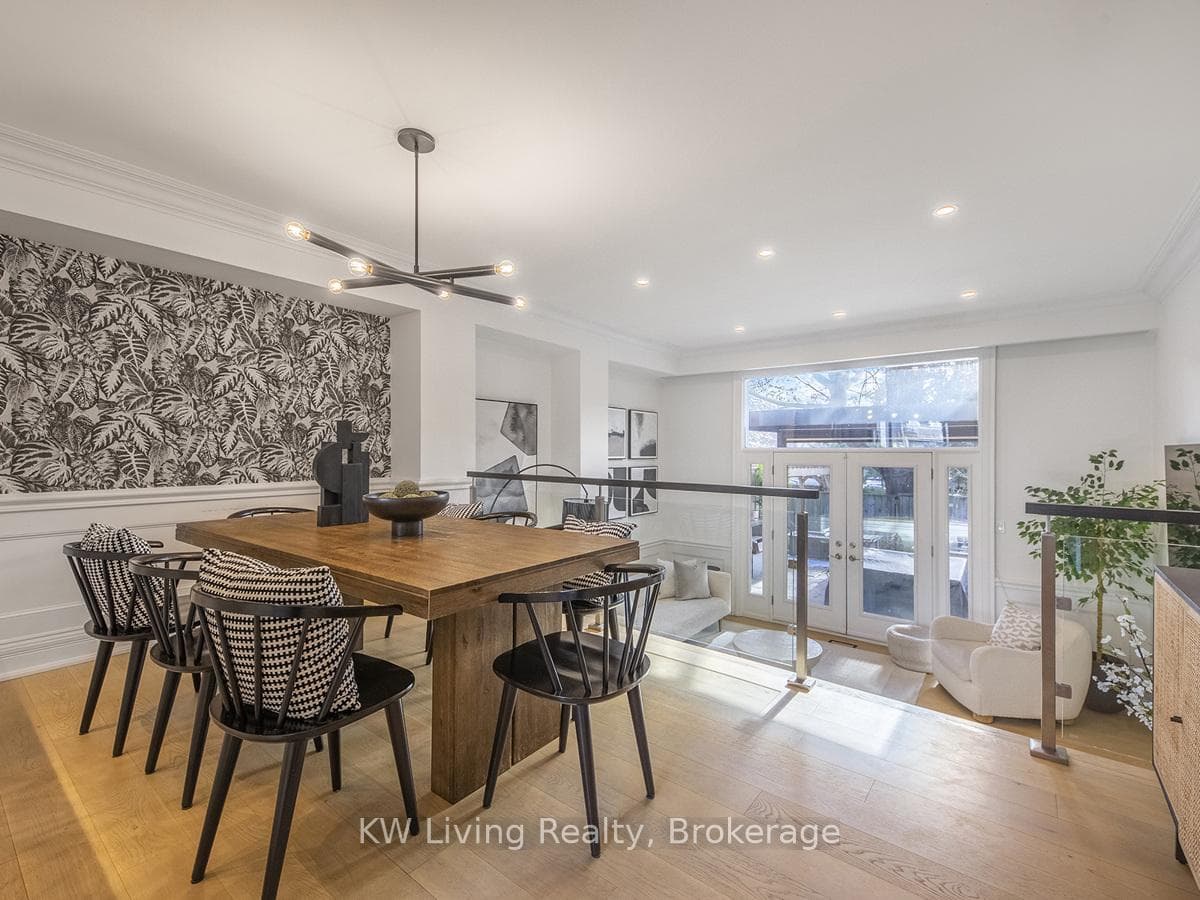 155 Woodbine Avenue Unit 7 photo 9