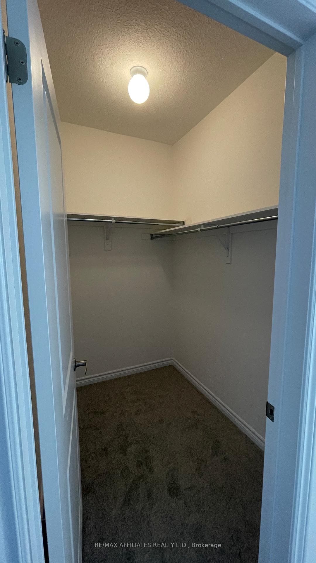 114 Adley Drive photo 20
