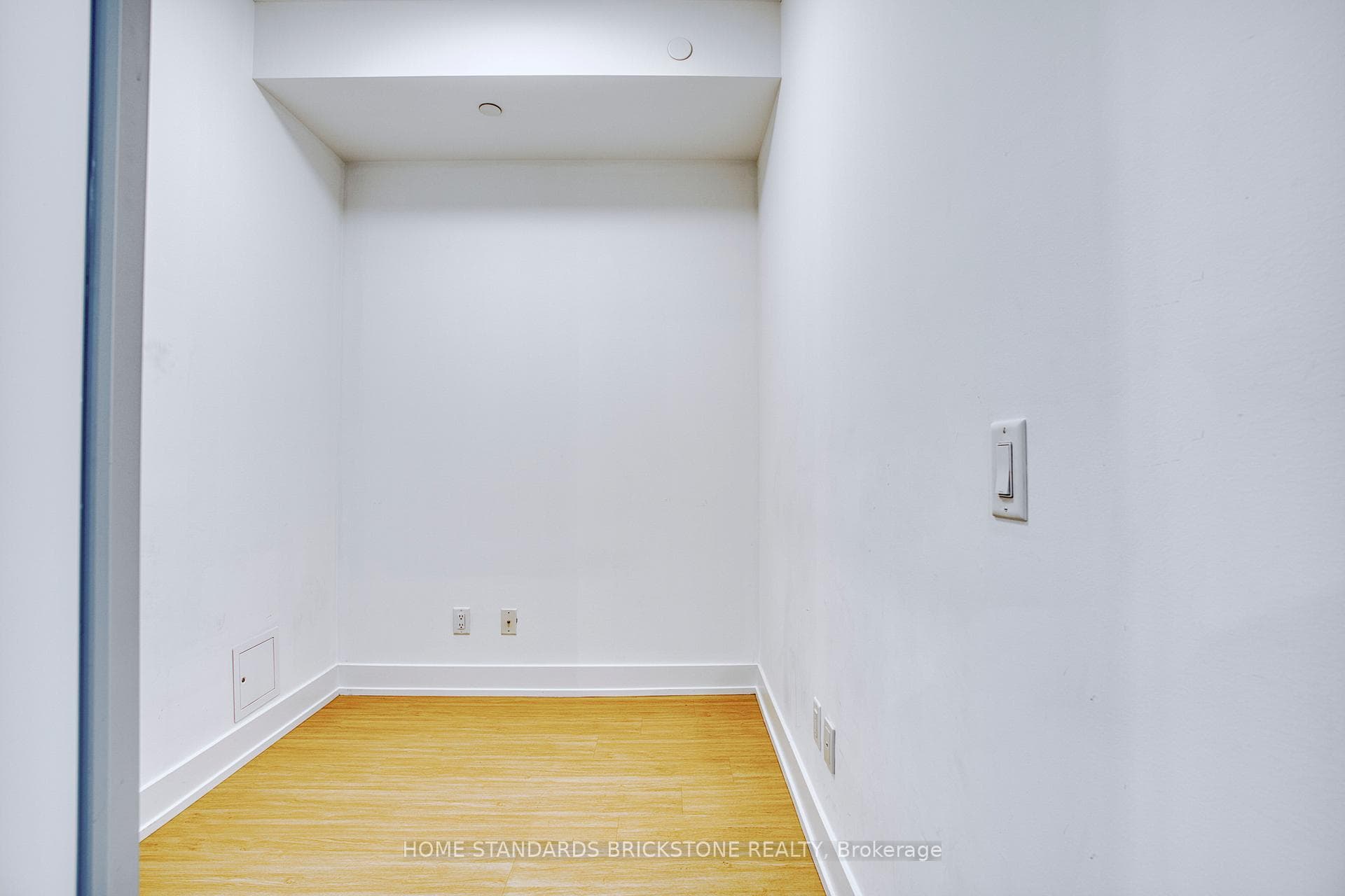 7 Grenville Street Unit 2406 photo 22