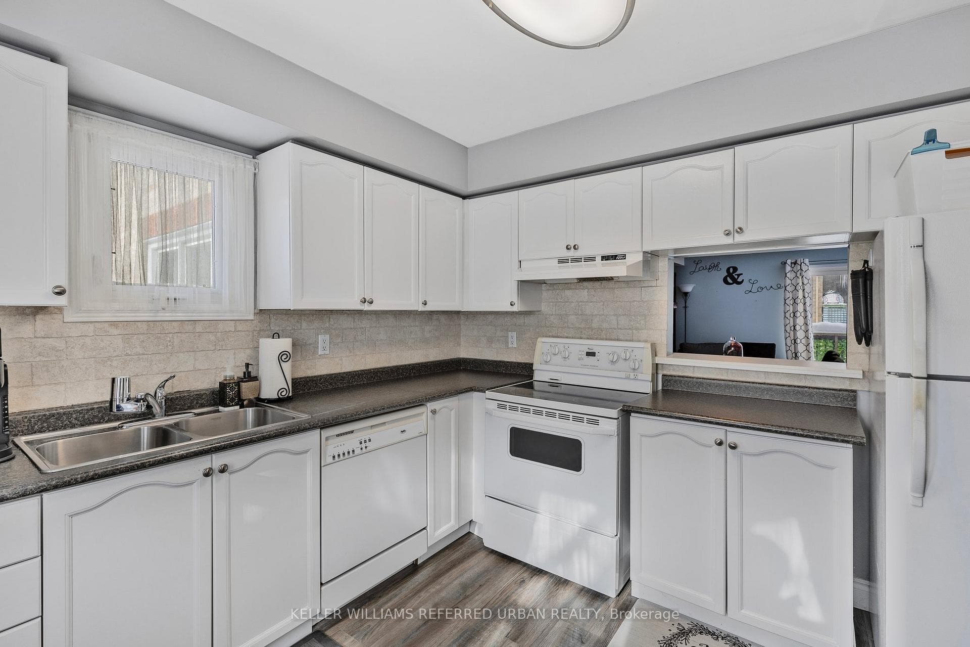 119 D'ambrosio Drive Unit 7 photo 9