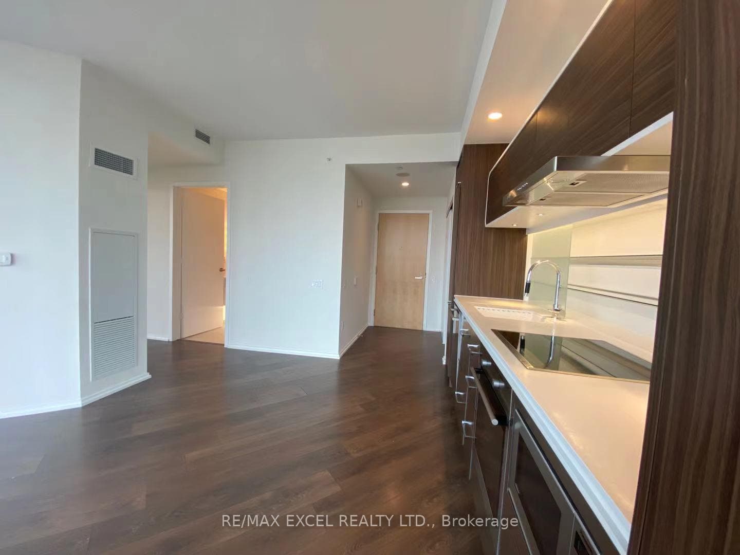 45 Charles Street Unit 3312 photo 18