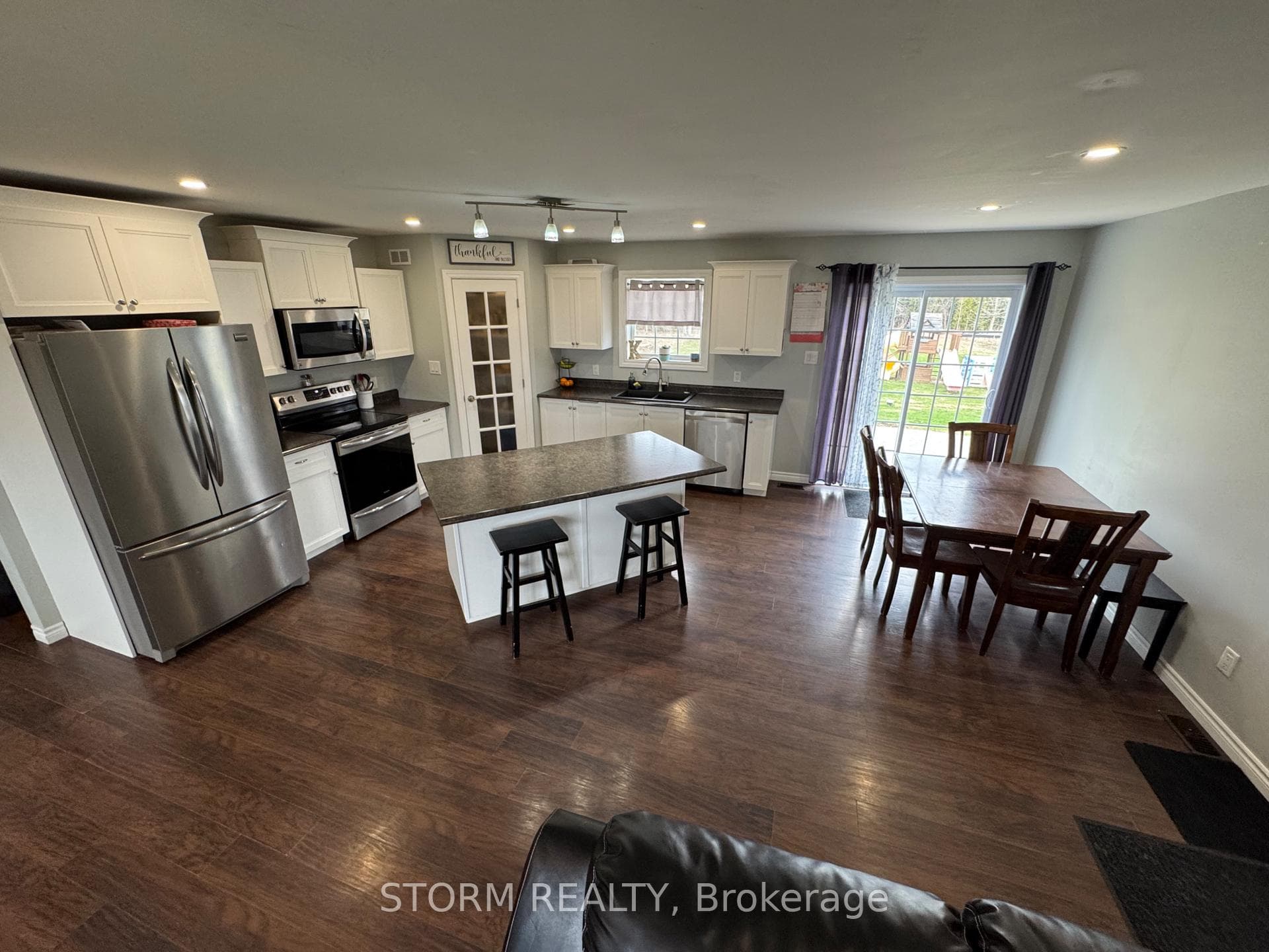14211 Dafoe Road photo 11