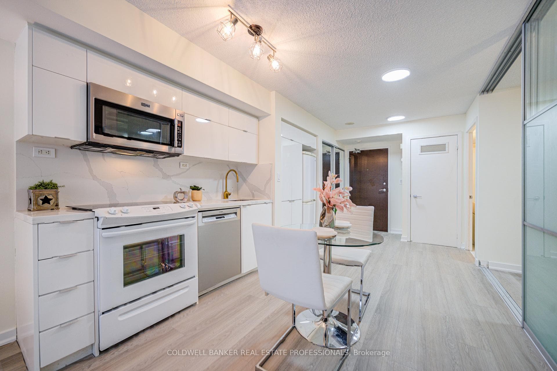 151 Dan Leckie Way Unit 540 photo 12