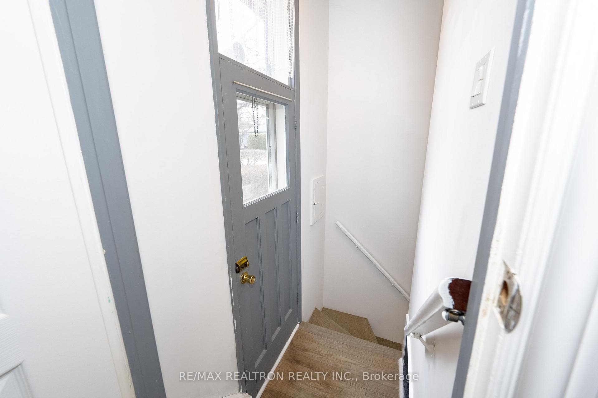 15 Richardson Drive photo 30
