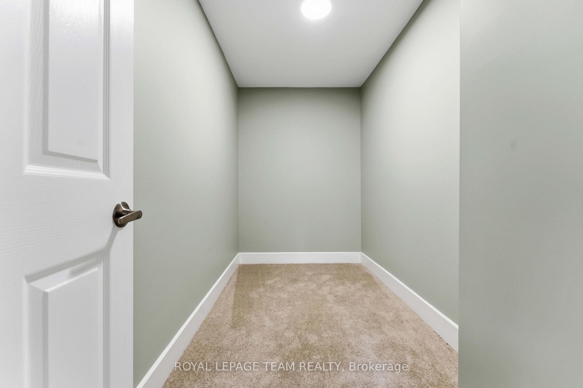 5553 Doctor Leach Drive photo 33
