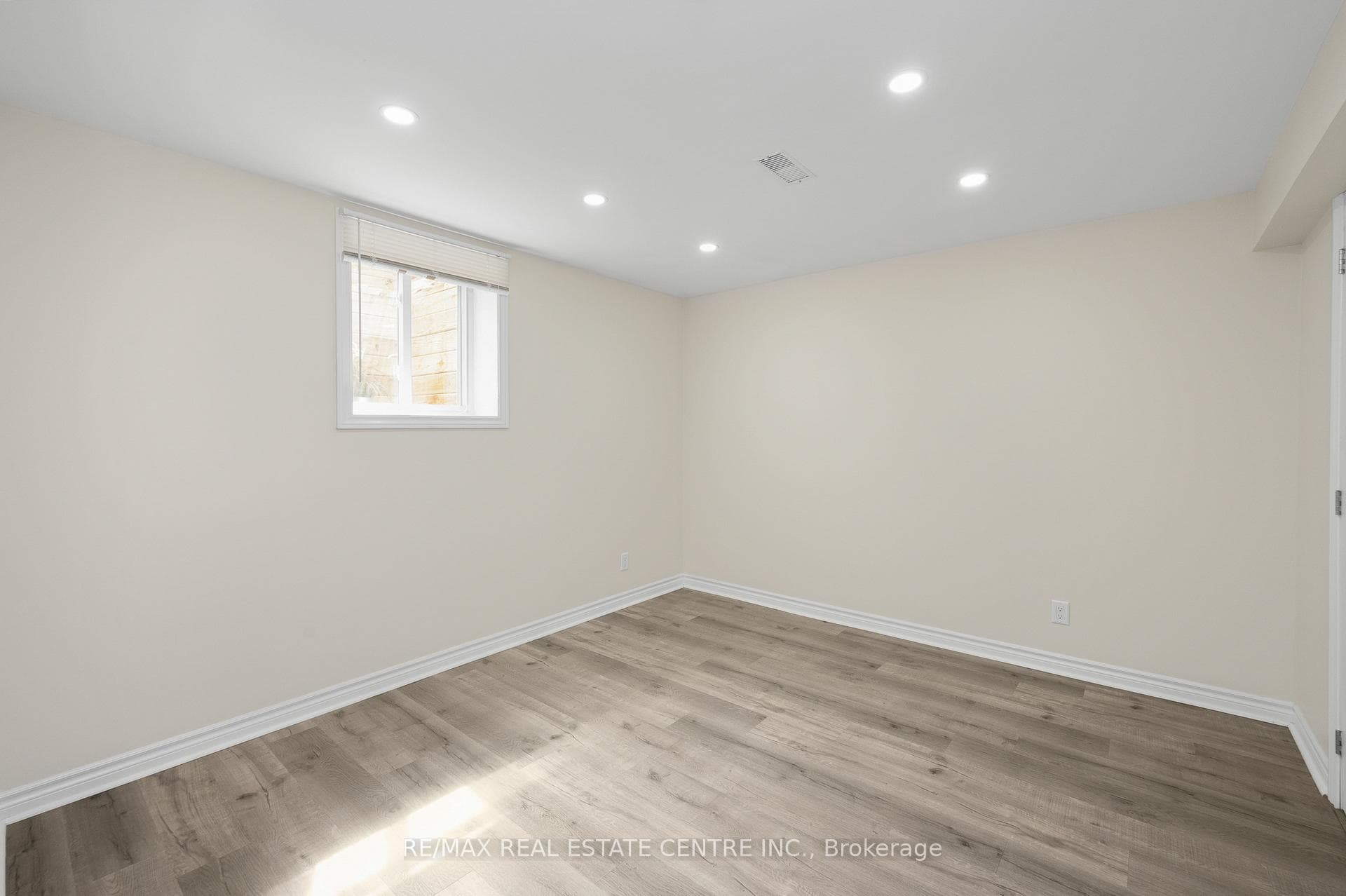 26 Phillipo Drive photo 16