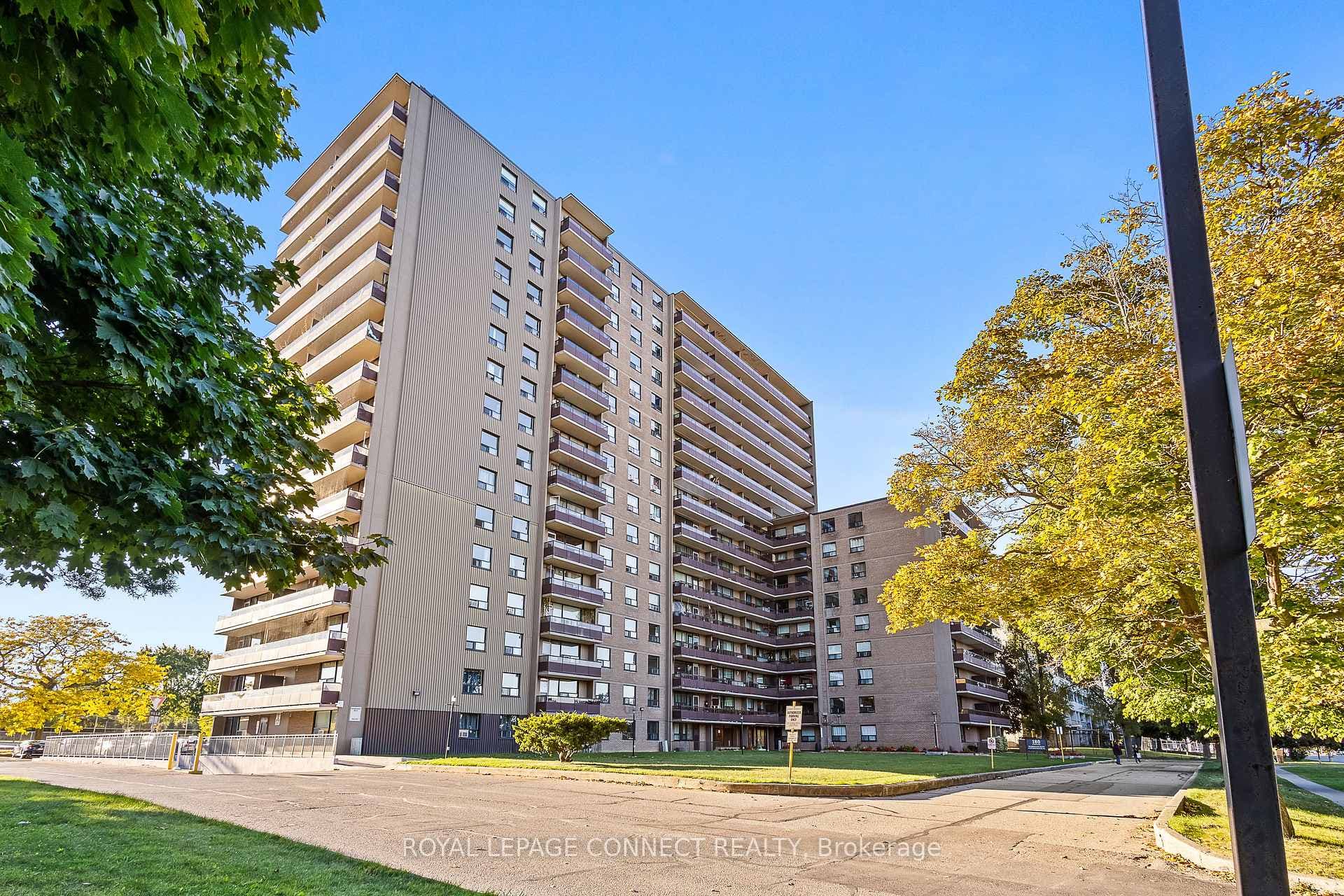 180 Markham Road Unit 602 photo 1