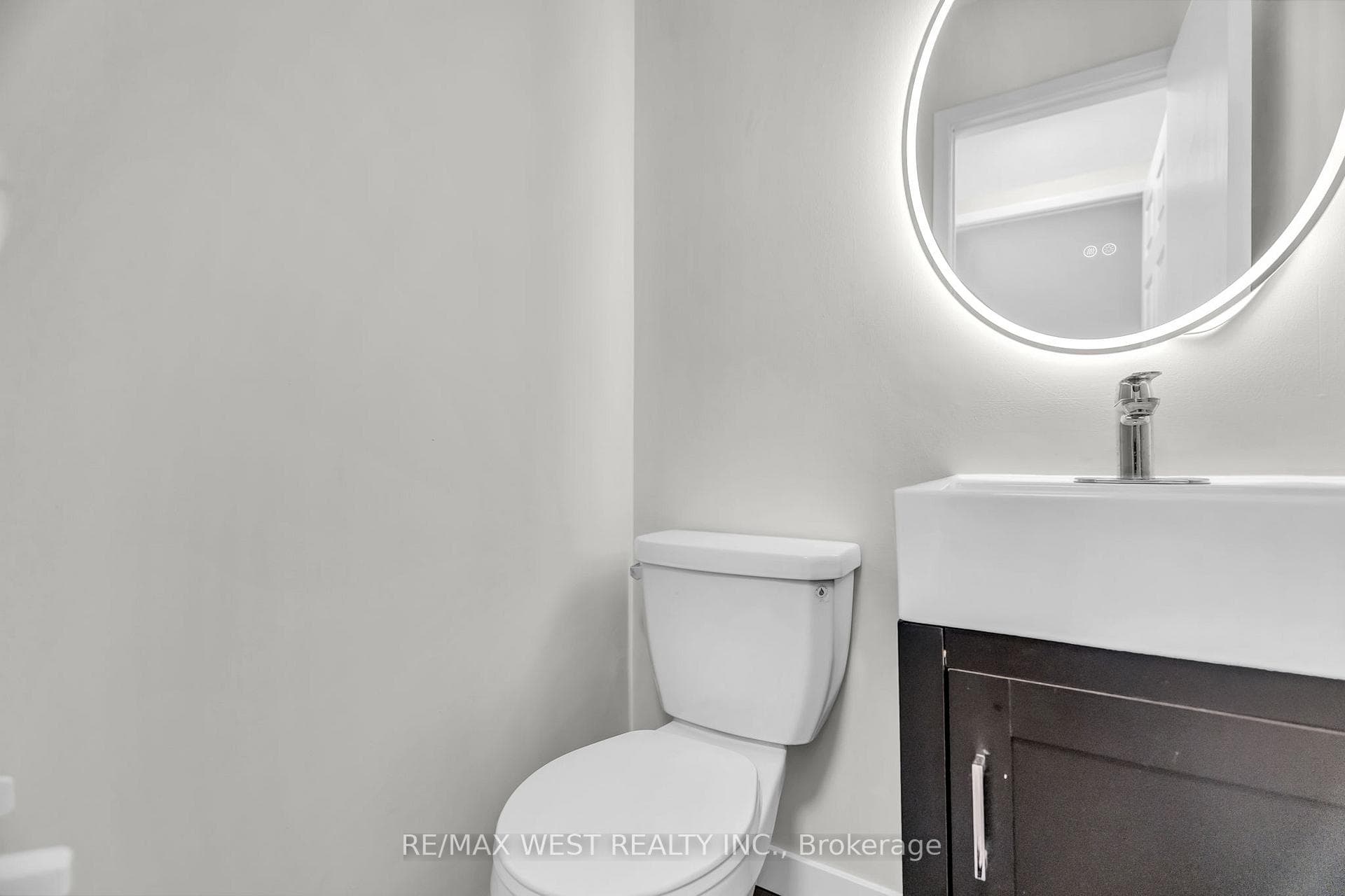 1095 Jalna Boulevard Unit 69 photo 15