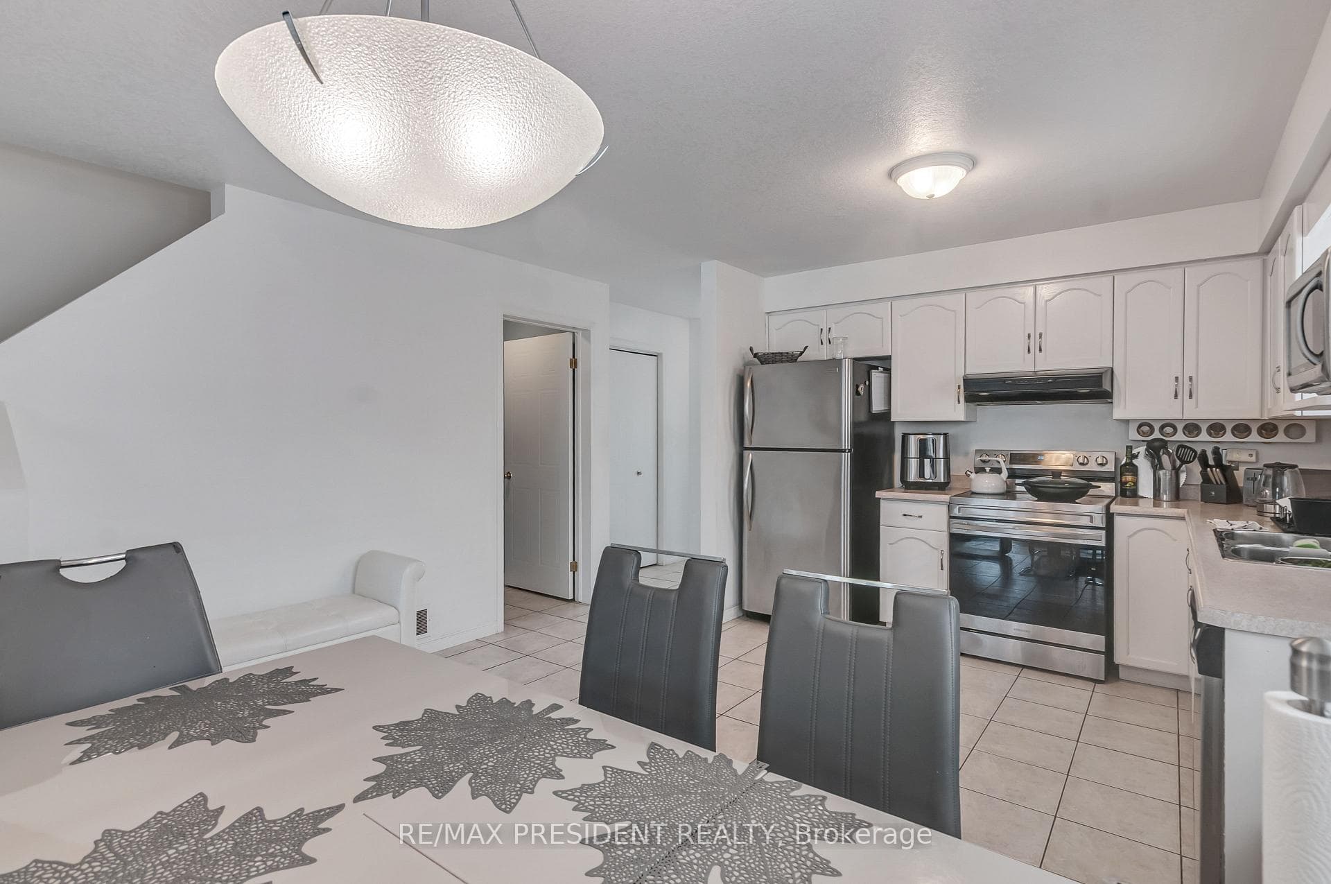 31 Chester Drive photo 14