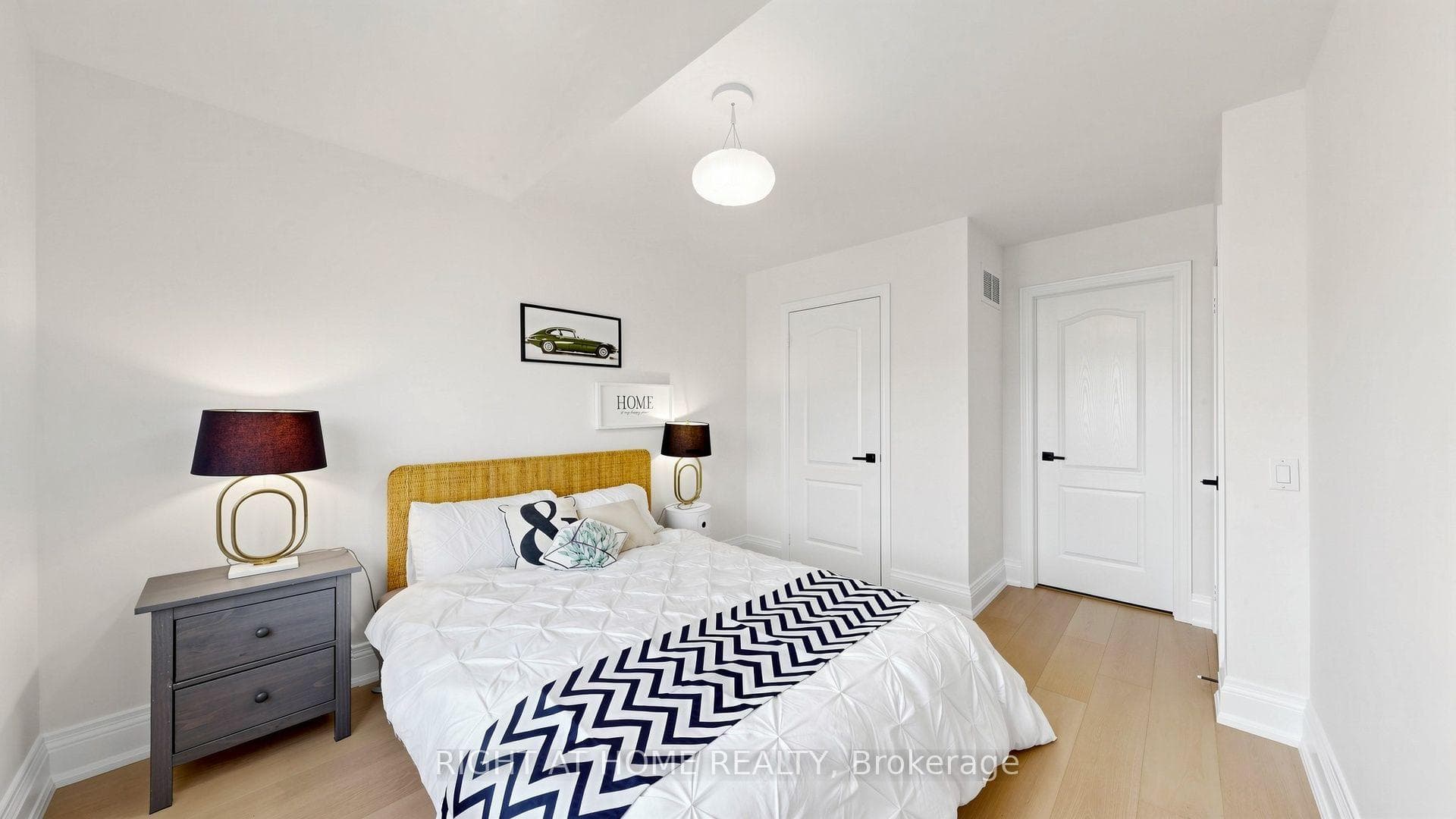 19 Heaney Court photo 34