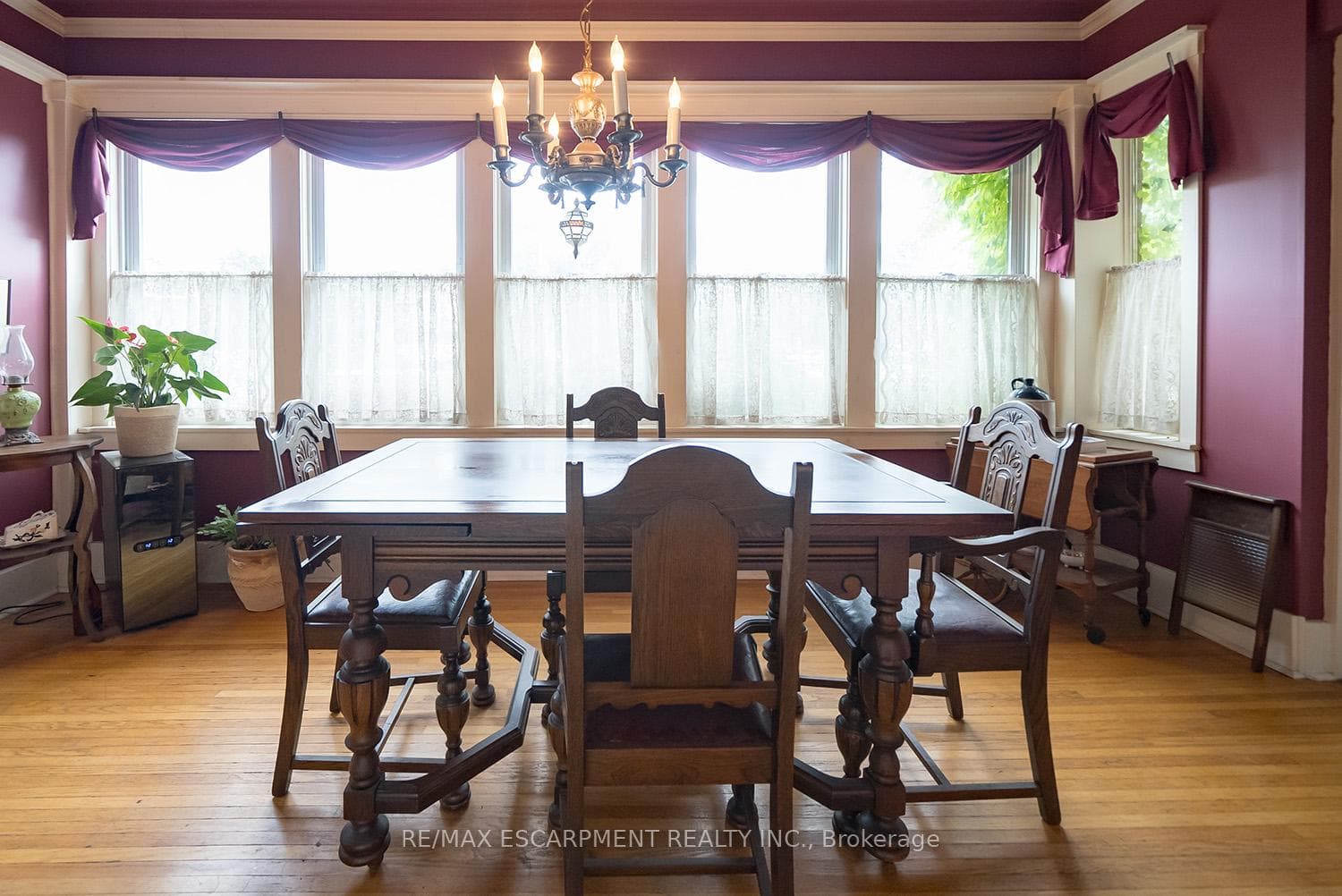 62 William Street photo 11