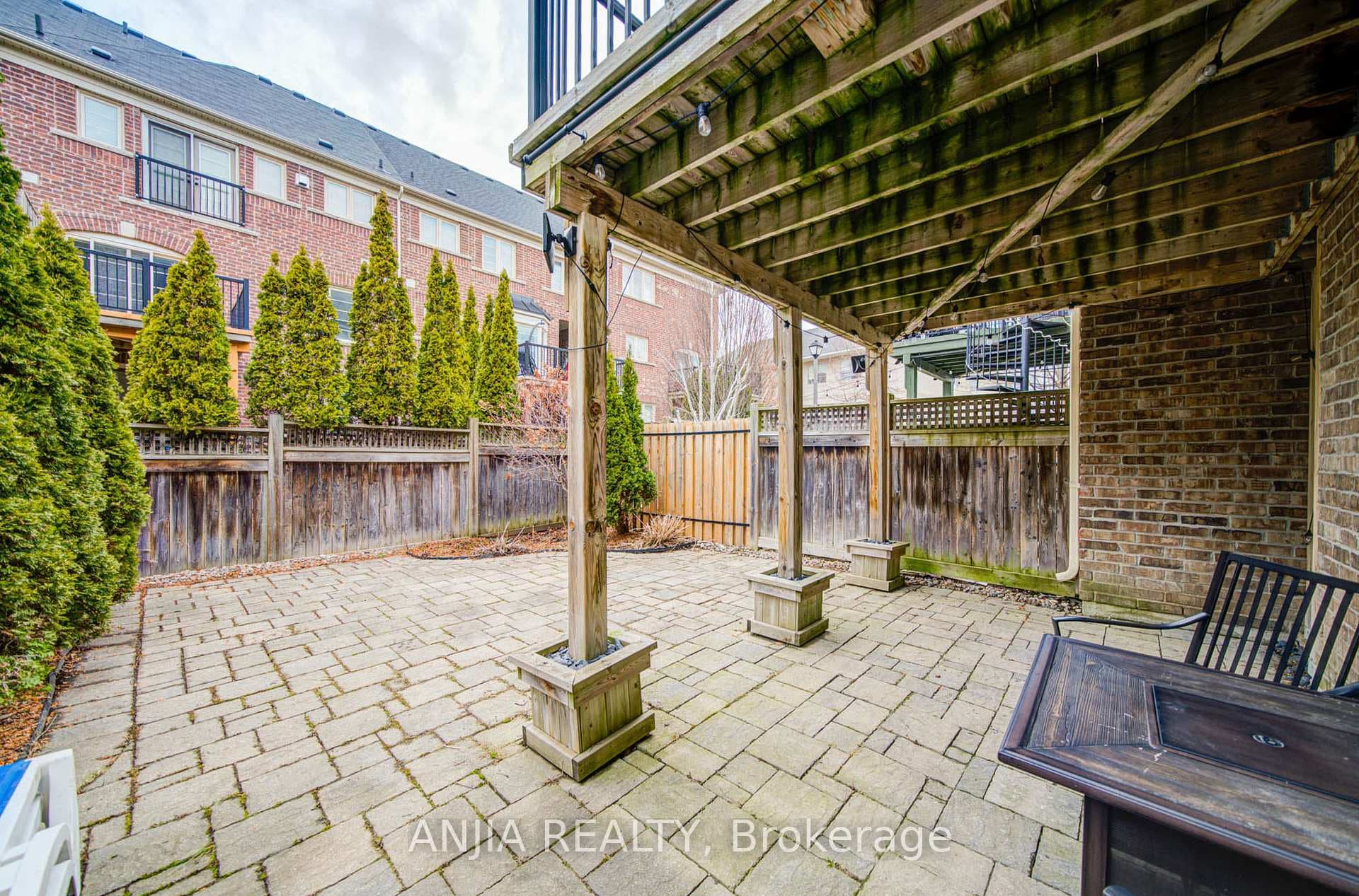 22 Kylemore Way photo 43