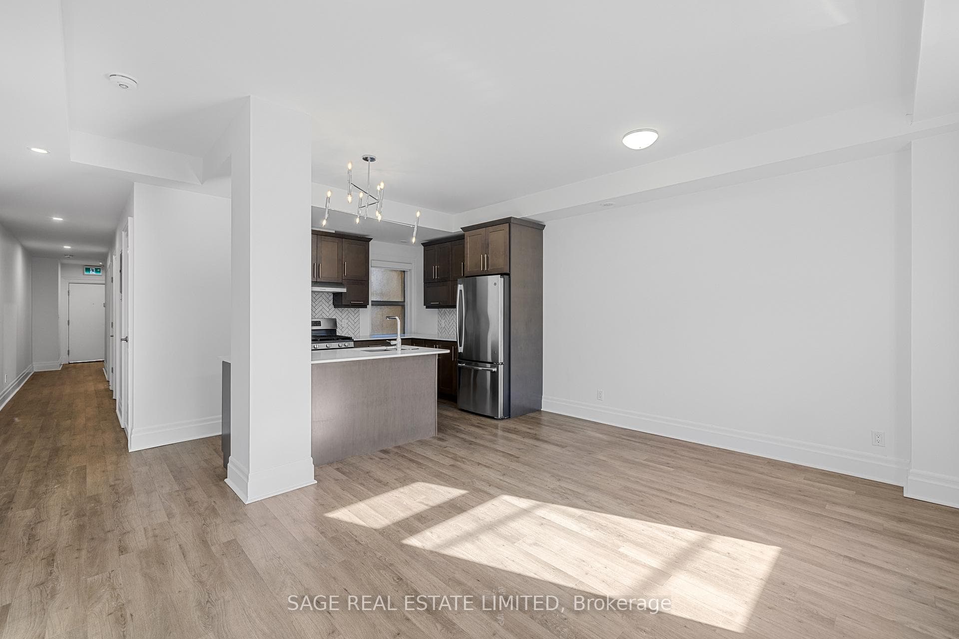 1 Lansdowne Avenue Unit 2A photo 19
