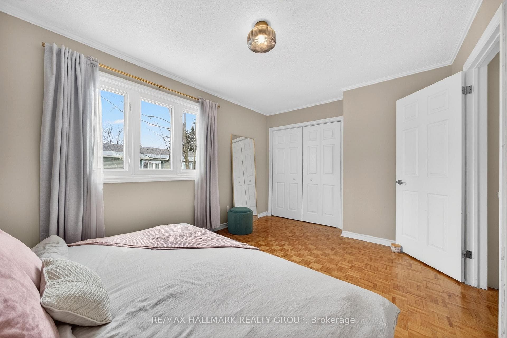 740 Morin Street Unit 8 photo 30