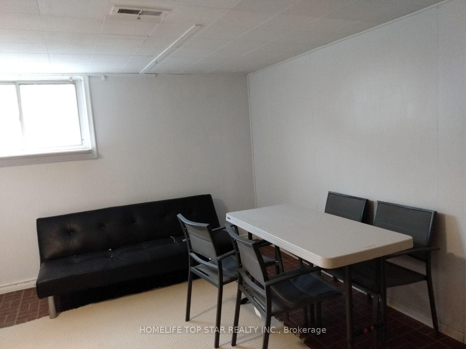 37 MacDonald Avenue photo 5