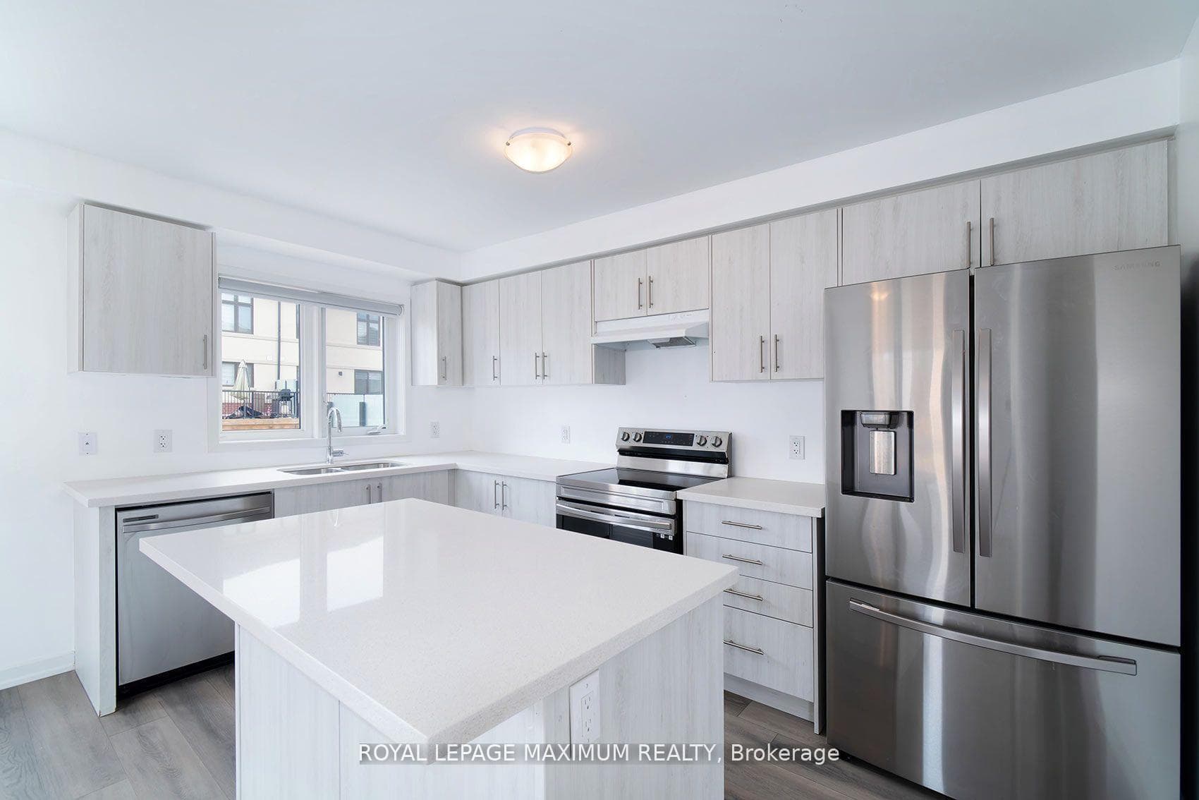 1383 Brandenton Path photo 12